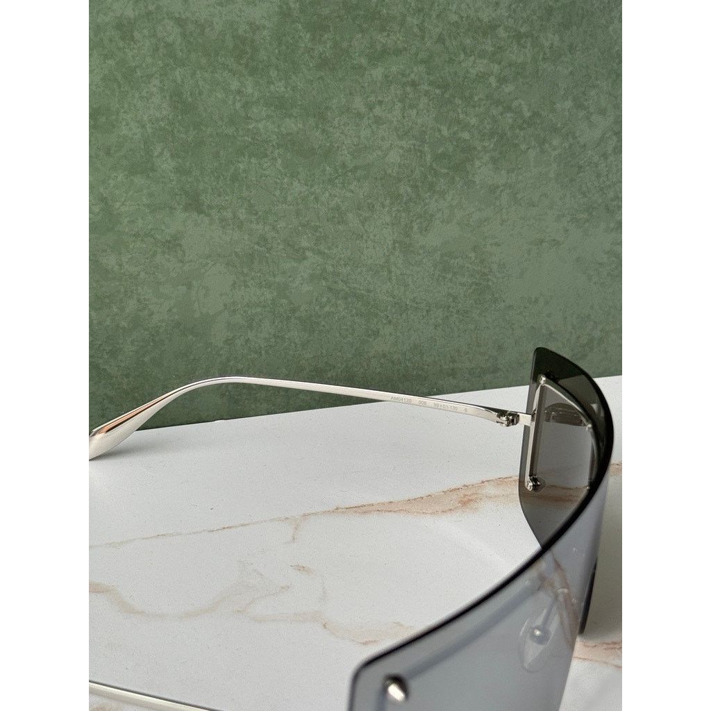 Alexander McQueen NEW Alexander McQueen AM0412S Silver Mirror Mask Sunglasses Size ONE SIZE - 6 Thumbnail