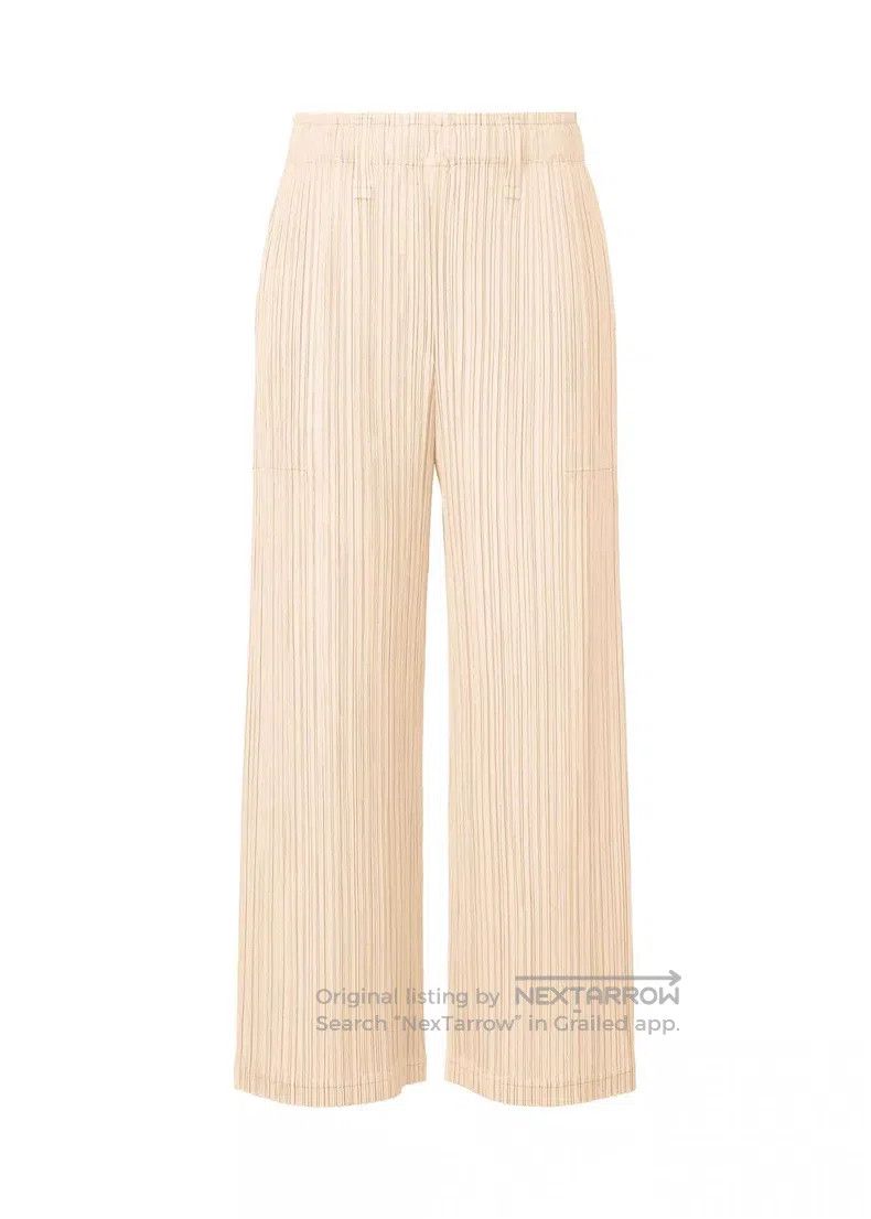 Issey Miyake Issey Miyake size:3 Short Skirt in Pink Size 31" - 1 Thumbnail