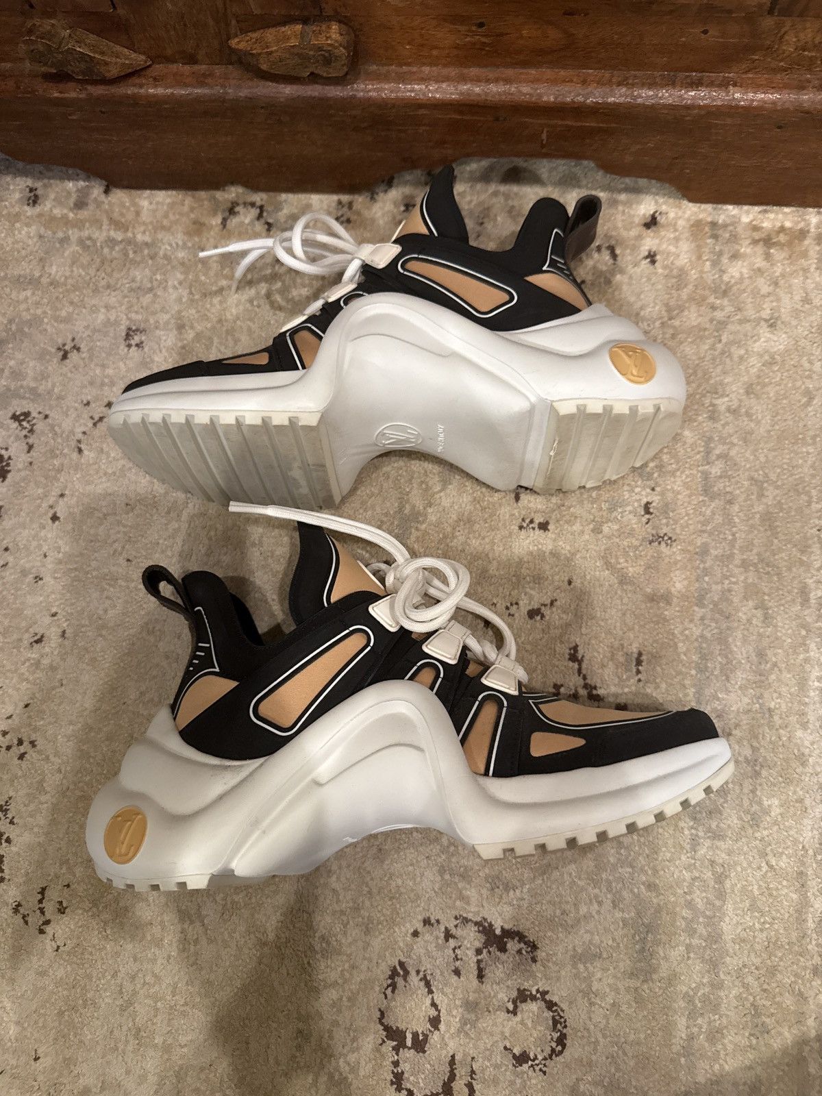 Louis Vuitton Louis Vuitton sneakers Size US 7 / IT 37 - 2 Thumbnail