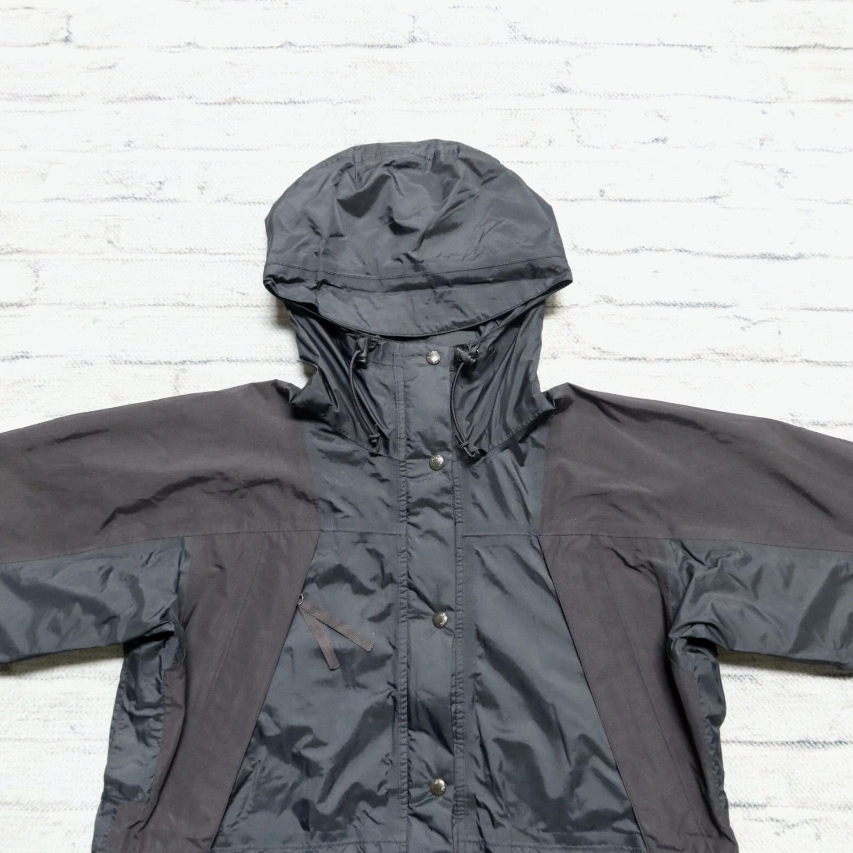 The North Face VINTAGE The North Face Goretex Mountain Light 2 Parka Jacket Mens M Black Size US M / EU 48-50 / 2 - 3 Thumbnail