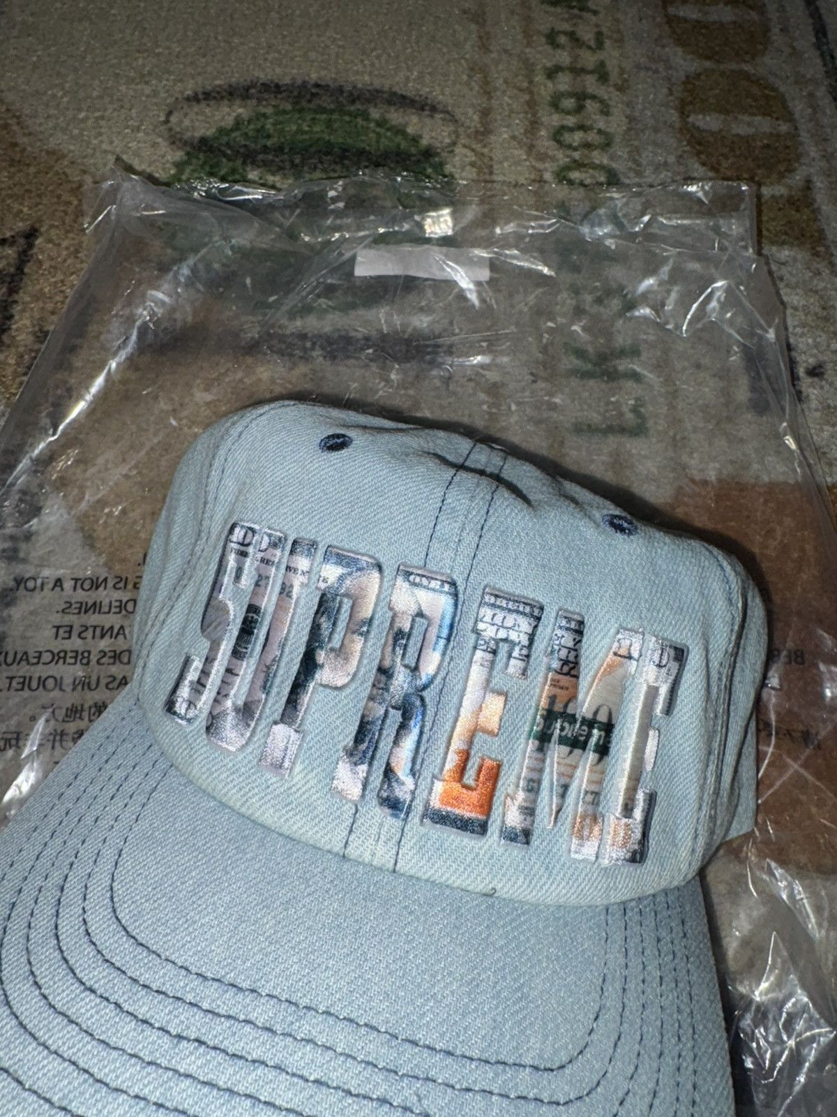 Supreme Supreme Embroidered Money Logo 6-Panel Hat Light Blue Size ONE SIZE - 2 Thumbnail