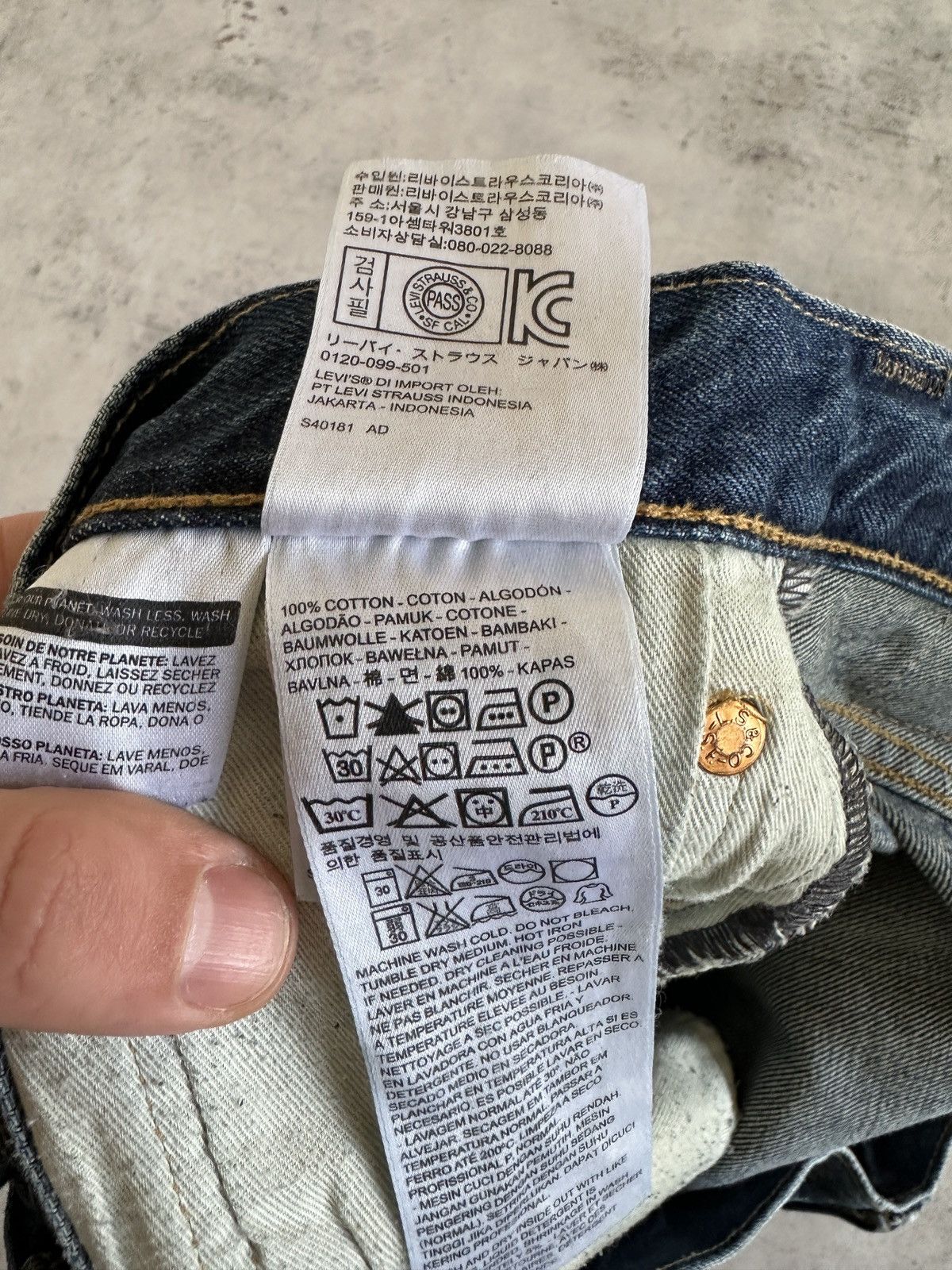 Levi's Levis 501 Blue Denim Jeans Size 36/30 Size US 36 / EU 52 - 7 Thumbnail