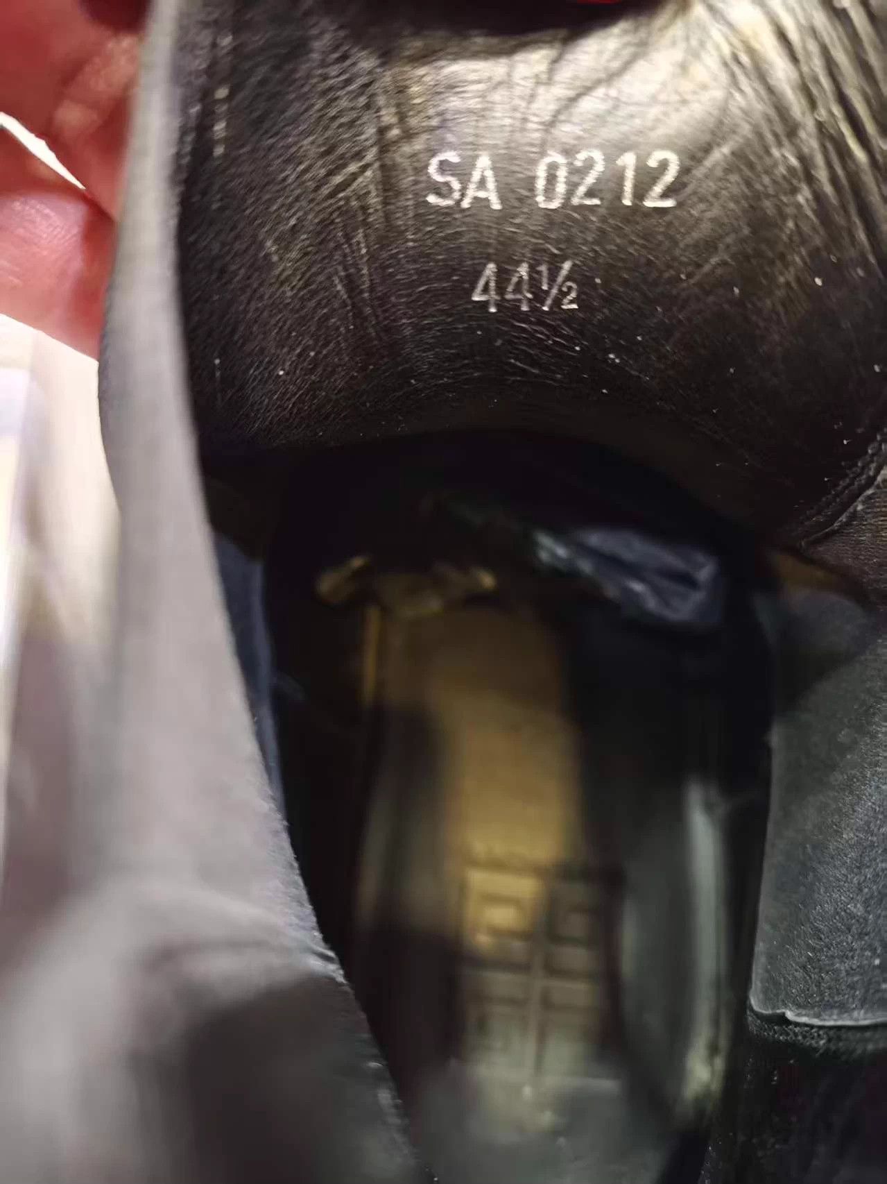 Givenchy Givenchy Men's Near New Chelsea Boots 44.5 Size US 11.5 / EU 44-45 - 6 Thumbnail