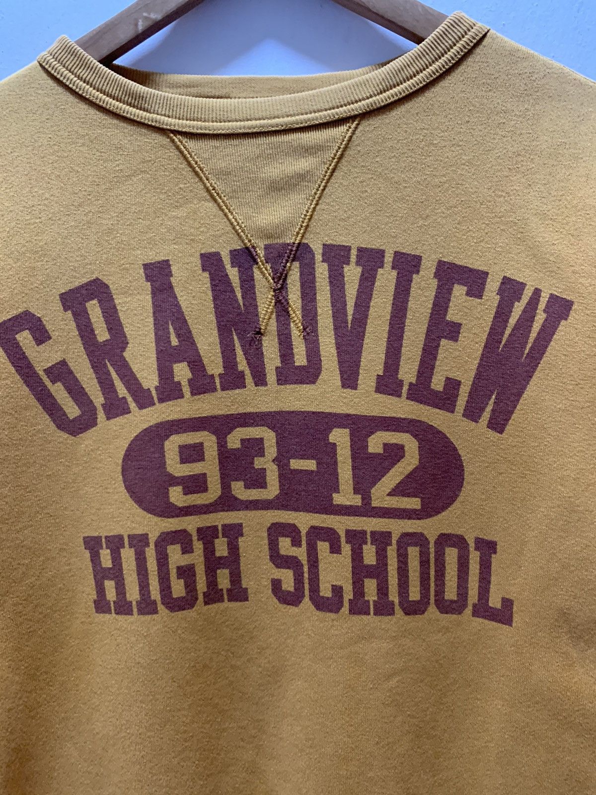 Champion Vintage GRANDVIEW X CHAMPION Rare Colour Sweatshirt Size M Size US M / EU 48-50 / 2 - 2 Thumbnail