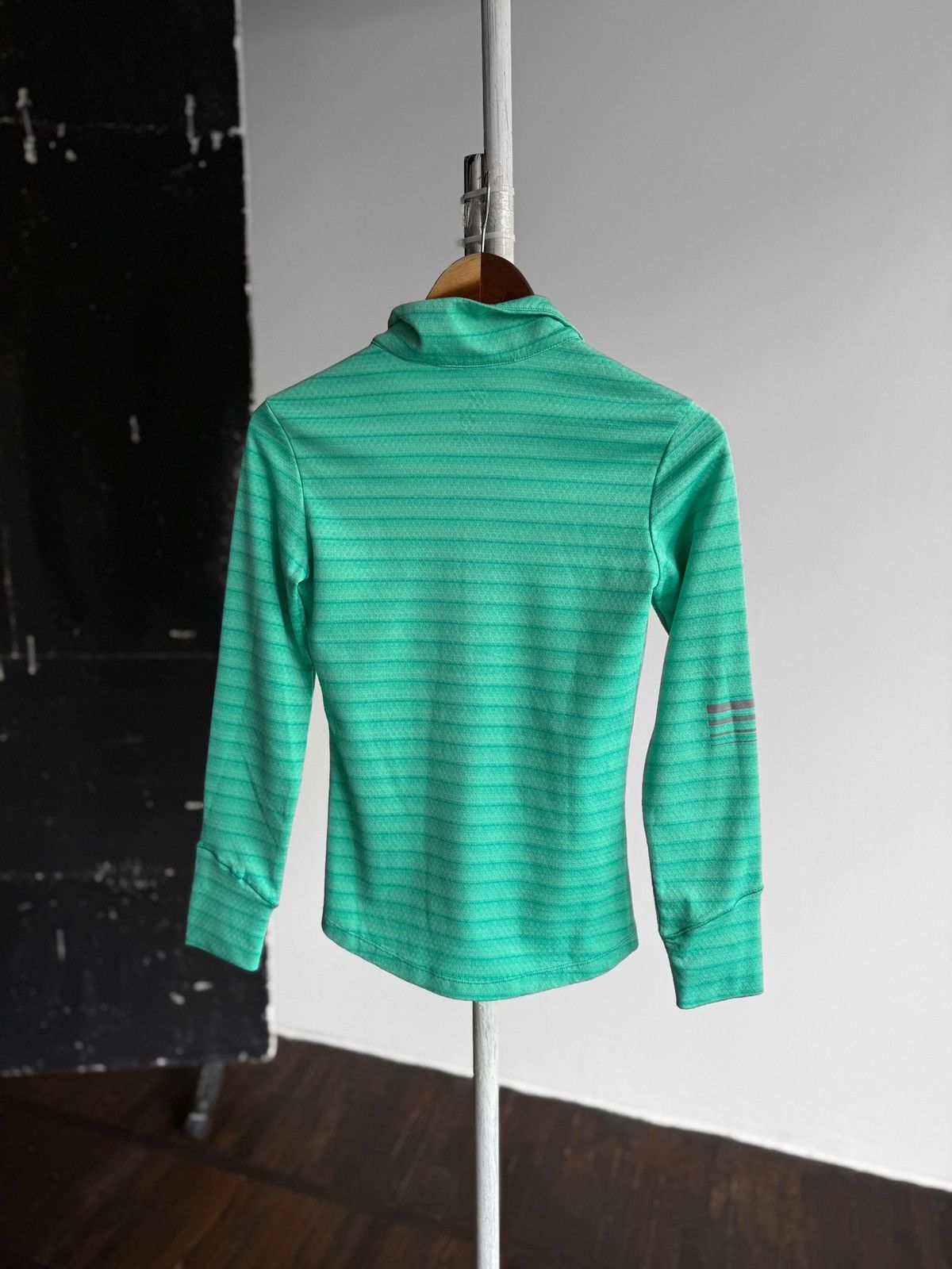 Salomon Salomon Womens Lightweight Aqua LS Top Half Zip Size - XS/S Size XS / US 0-2 / IT 36-38 - 4 Thumbnail