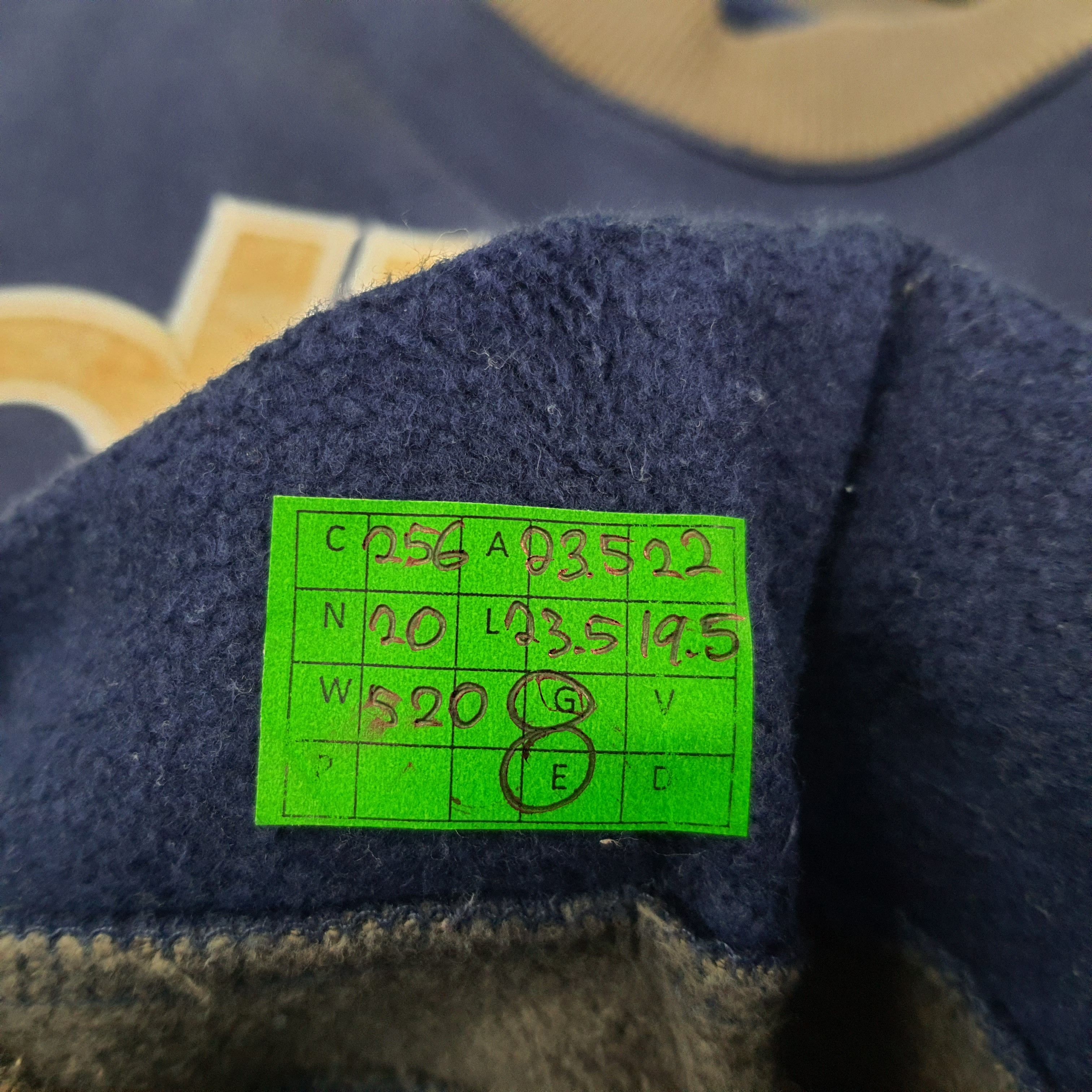 Adidas Vintage Adidas Three Stripes Retro Logo Sweatshirt C256N20 Size US M / EU 48-50 / 2 - 10 Thumbnail