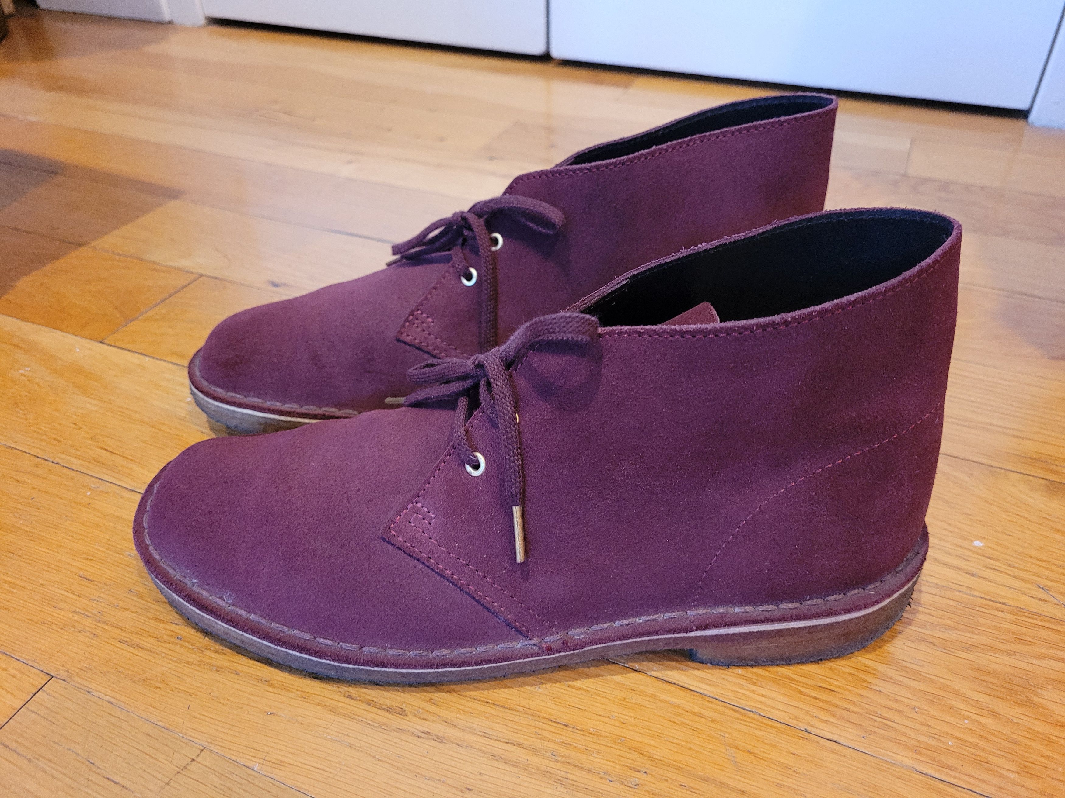 Clarks desert boots purple deals