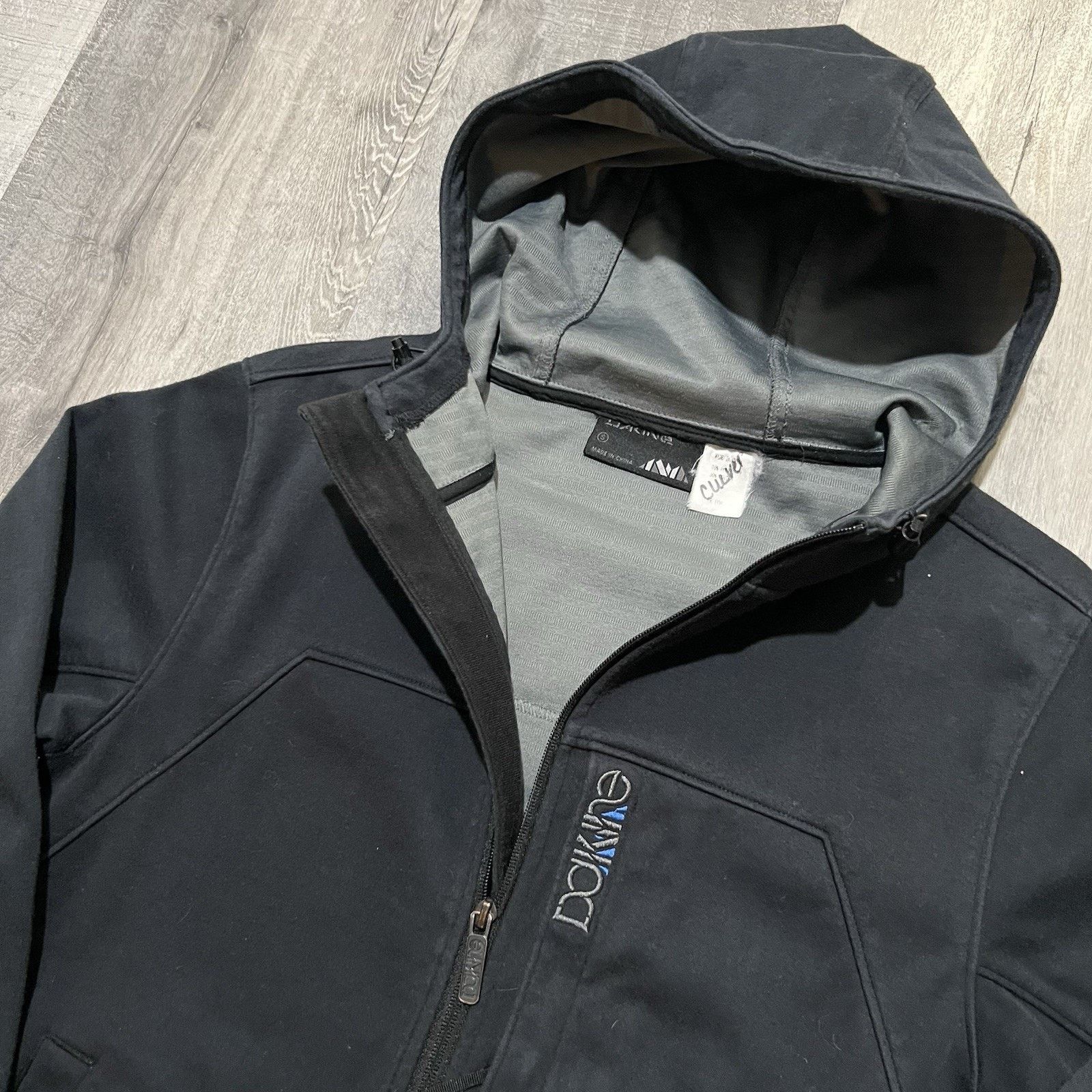 Dakine VTG Dakine Soft Shell Tech Hoodie Black Full Zip Outdoor S Size US S / EU 44-46 / 1 - 3 Thumbnail