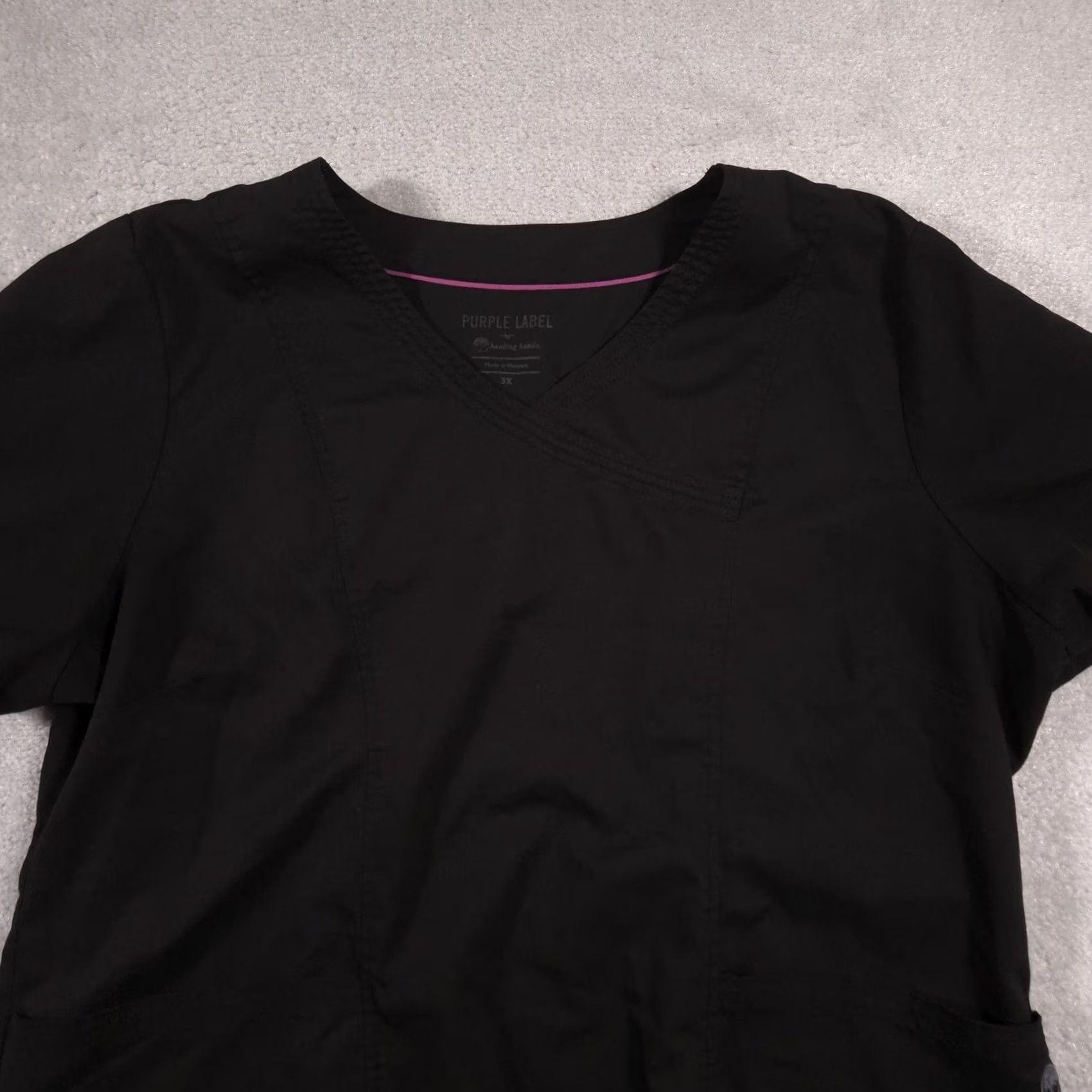 Vintage Healing Hands Purple Label Scrub Top Womens 3X Black V-Neck Nursing Medical Shirt Short Sleeve Tunic with Pockets Womens Mens, Womens Size XXL / US 16-18 / IT 52-54 - 3 Thumbnail