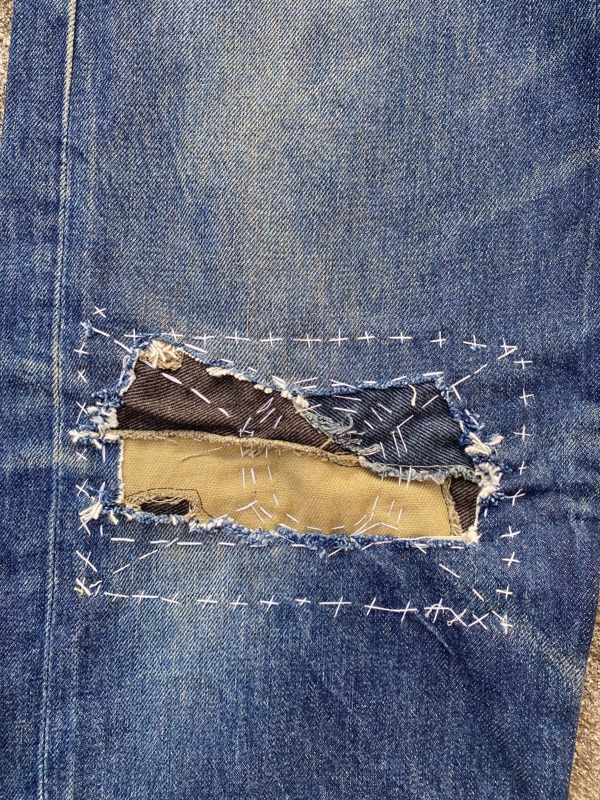 Levi's Vintage Levis 501xx Distressed Size US 32 / EU 48 - 4 Thumbnail