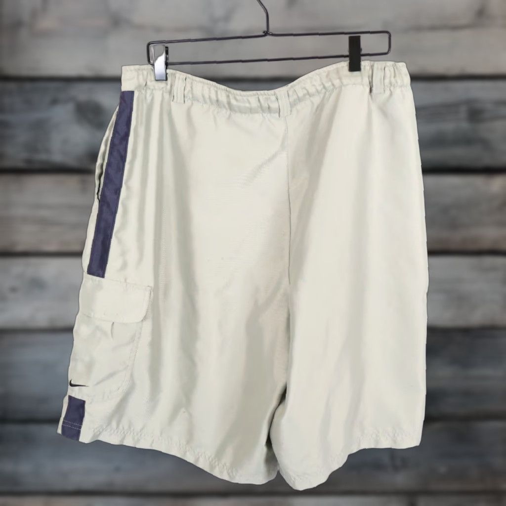 Nike VINTAGE Nike Cargo Shorts Mens XL Beige 35 x 11 35x11 90s Outdoor Retro 90s Cargo Shorts Mens XL Beige Nike Size US 35 - 1 Thumbnail
