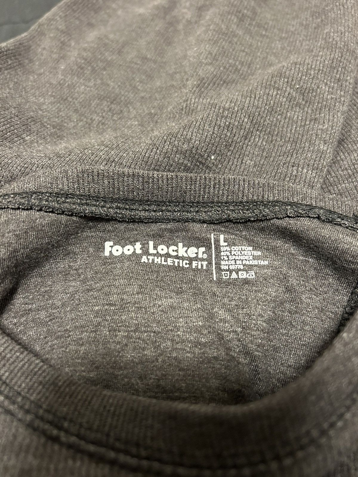 Foot Locker Foot Locker Athletic Fit Crewneck - L Size US L / EU 52-54 / 3 - 3 Thumbnail