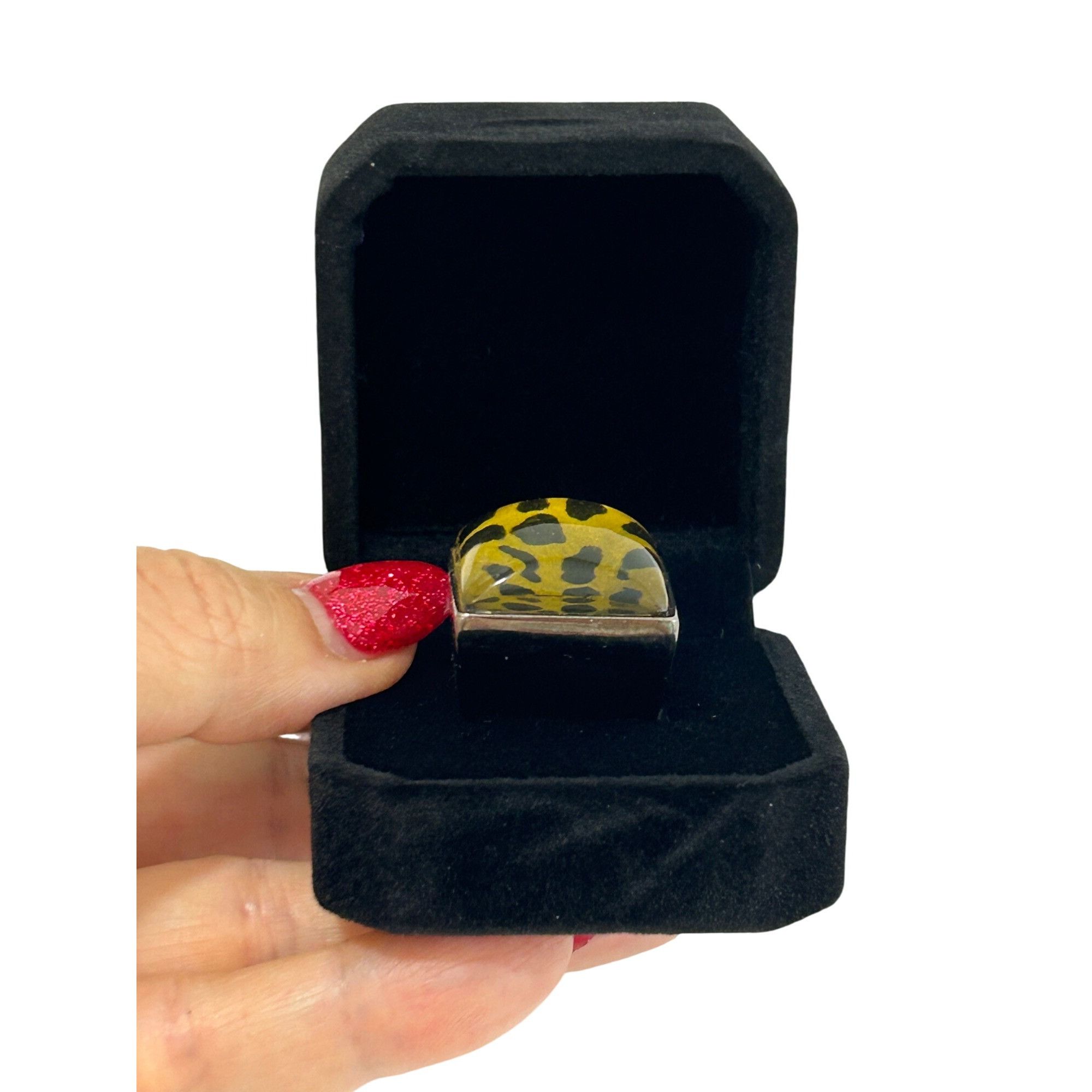 Other Women’s Vintage Fashion Ring Yellow Cheetah 5 Square Lucite Size ONE SIZE - 6 Thumbnail