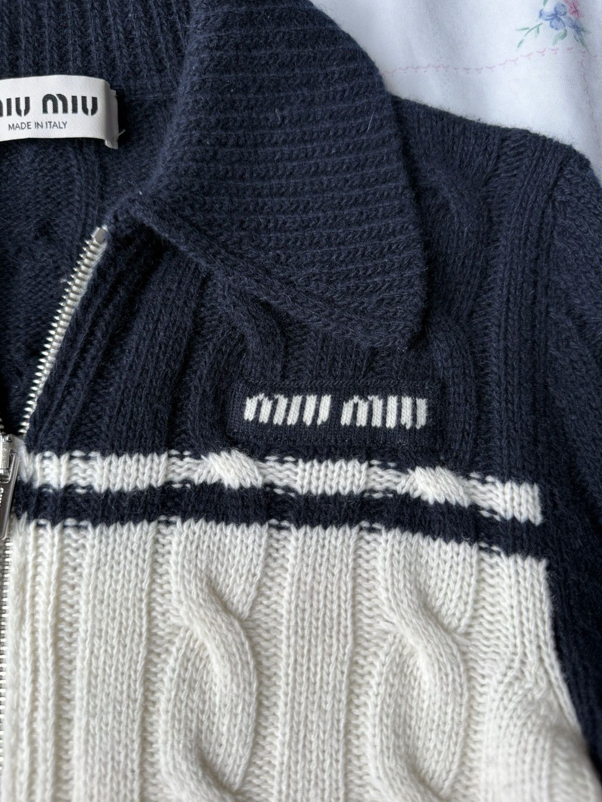Miu Miu miu miu logo zip up cardigan sweater Size XS / US 0-2 / IT 36-38 - 4 Thumbnail