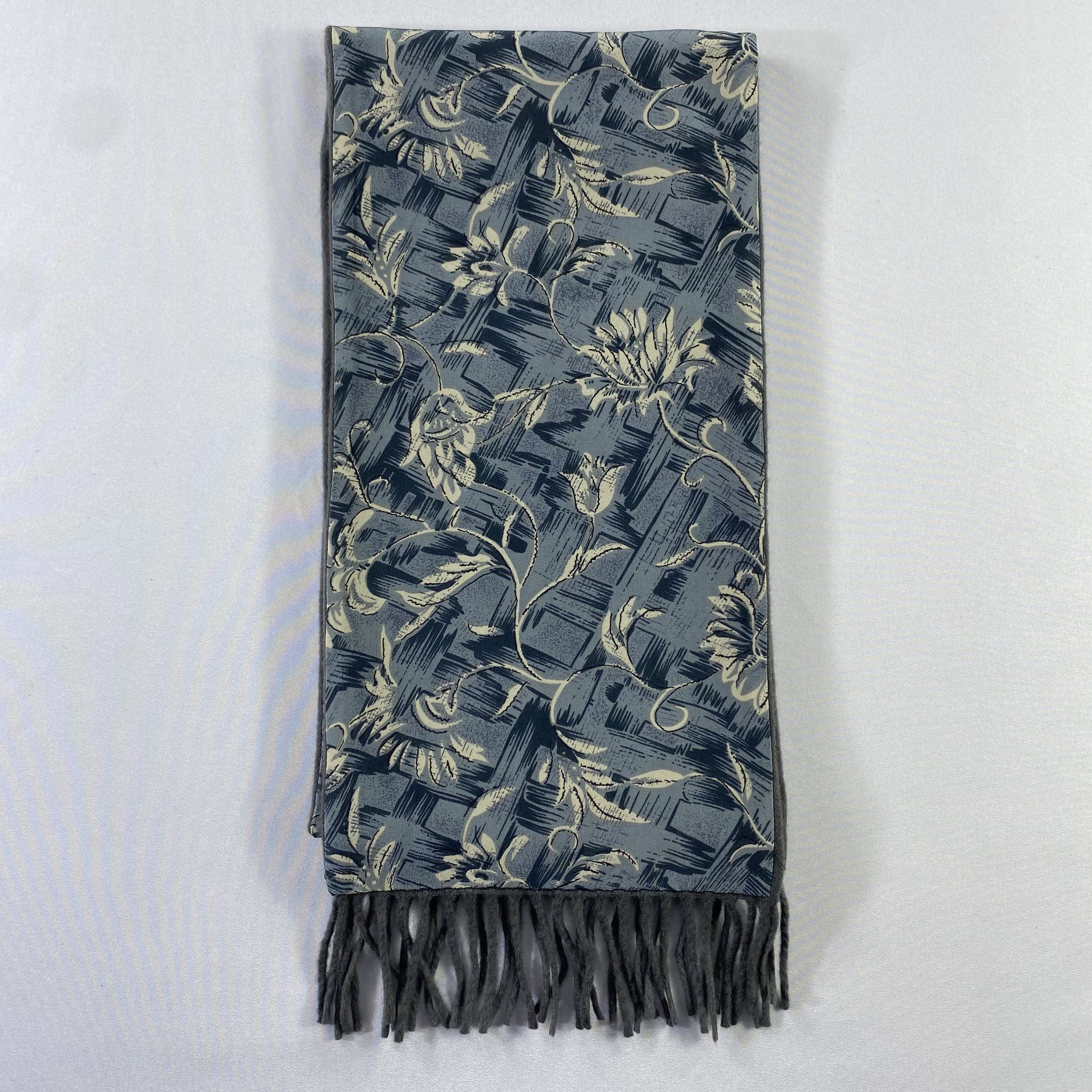 Designer Alfred Soprani Flora Scarf Neck Wrap Cashmere Muffler Size ONE SIZE - 2 Thumbnail