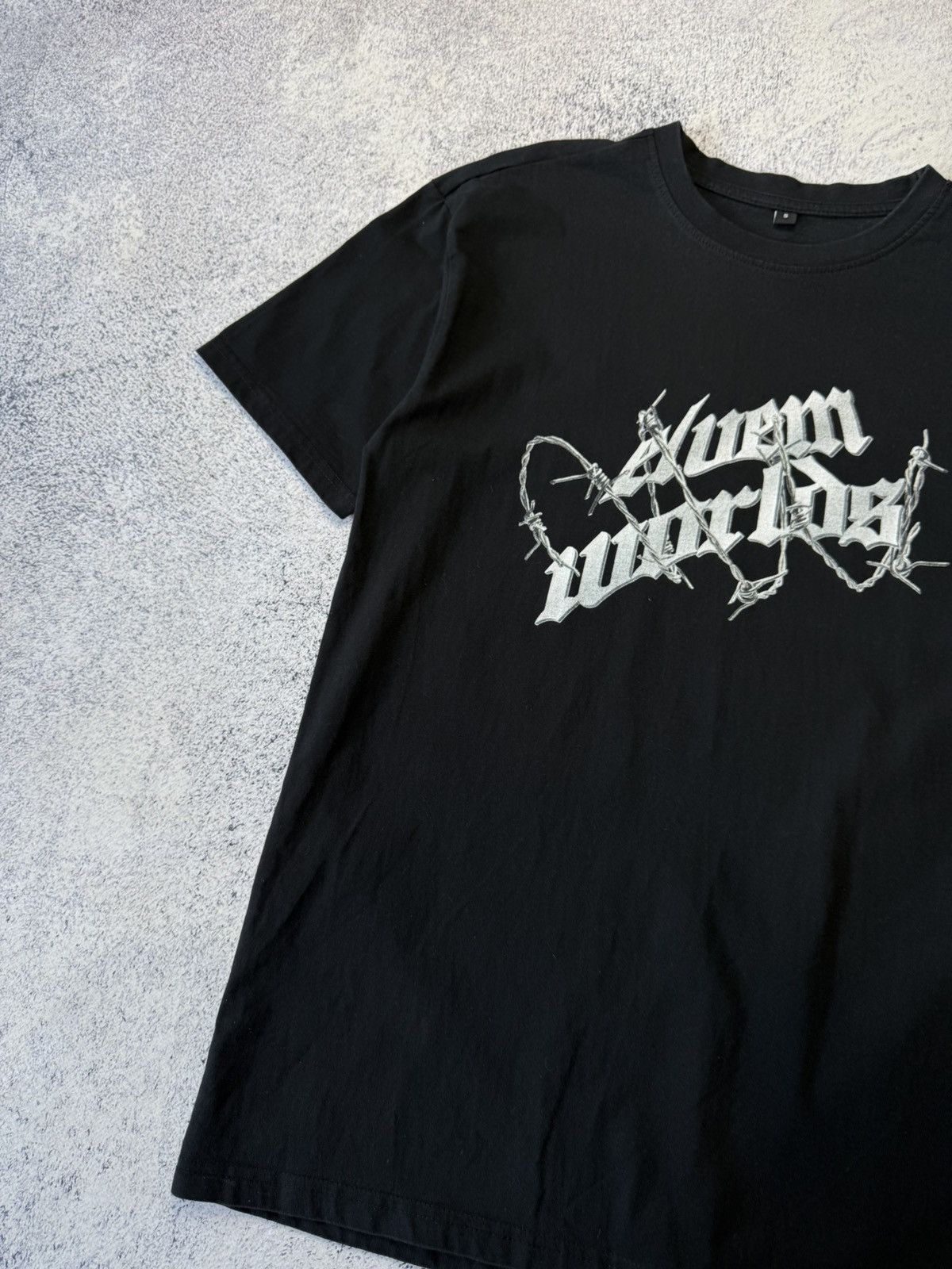 Vintage Vintage Eluem Luorlos T Shirt Y2K Size US S / EU 44-46 / 1 - 6 Thumbnail