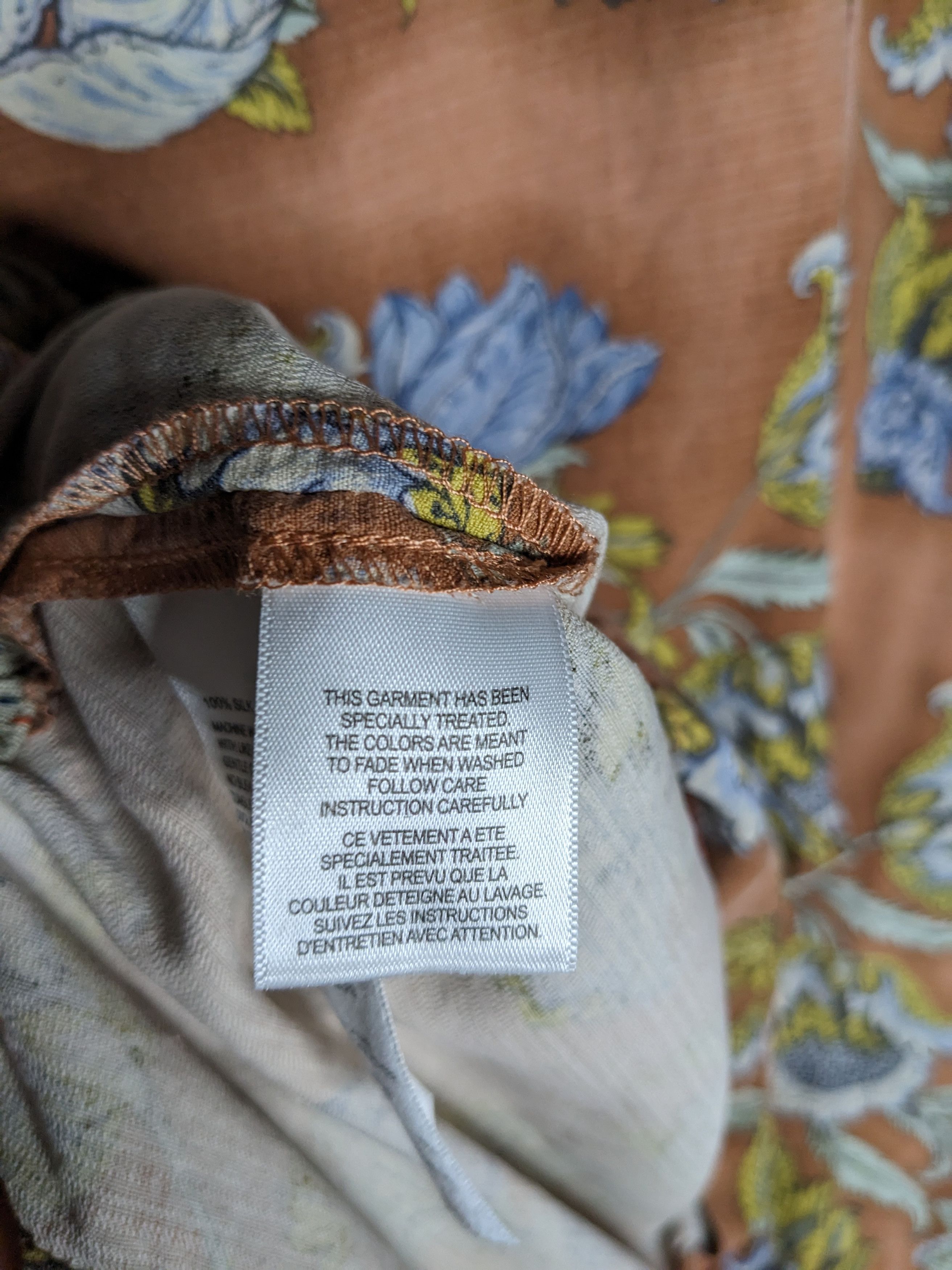 Tommy Bahama Tommy Bahama Camp Shirt Silk Floral Size Large Hawaiian Size US L / EU 52-54 / 3 - 12 Thumbnail