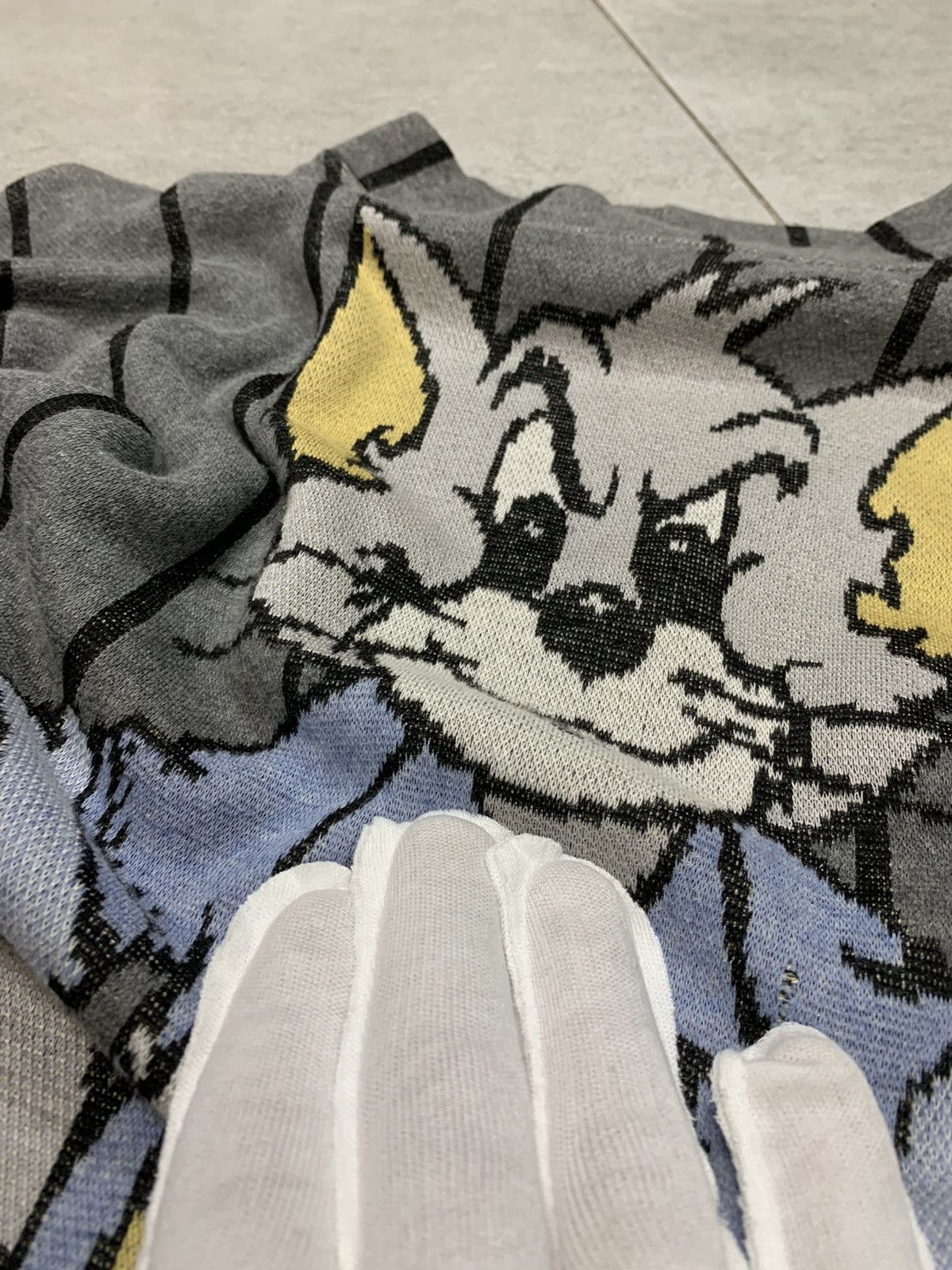 Disney 90s Vintage Tom & Jerry rare collectable Knit wear Jumper Size US M / EU 48-50 / 2 - 4 Thumbnail