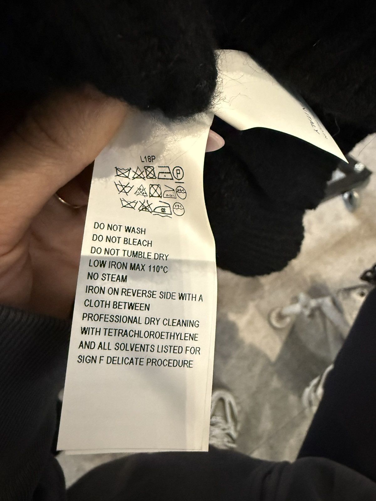 Yeezy YEEZY SEASON 5 LOST HILLS OVERSIZE KNIT SWEATER Size US M / EU 48-50 / 2 - 6 Thumbnail