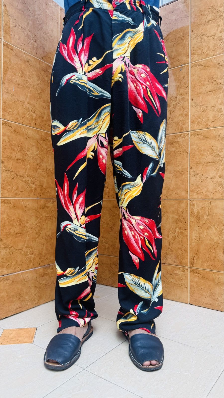 Yohji Yamamoto Yohji Yamamoto Pour Home SS97 Floral Rayon Pleated Garbadine Size US 34 / EU 50 - 3 Thumbnail