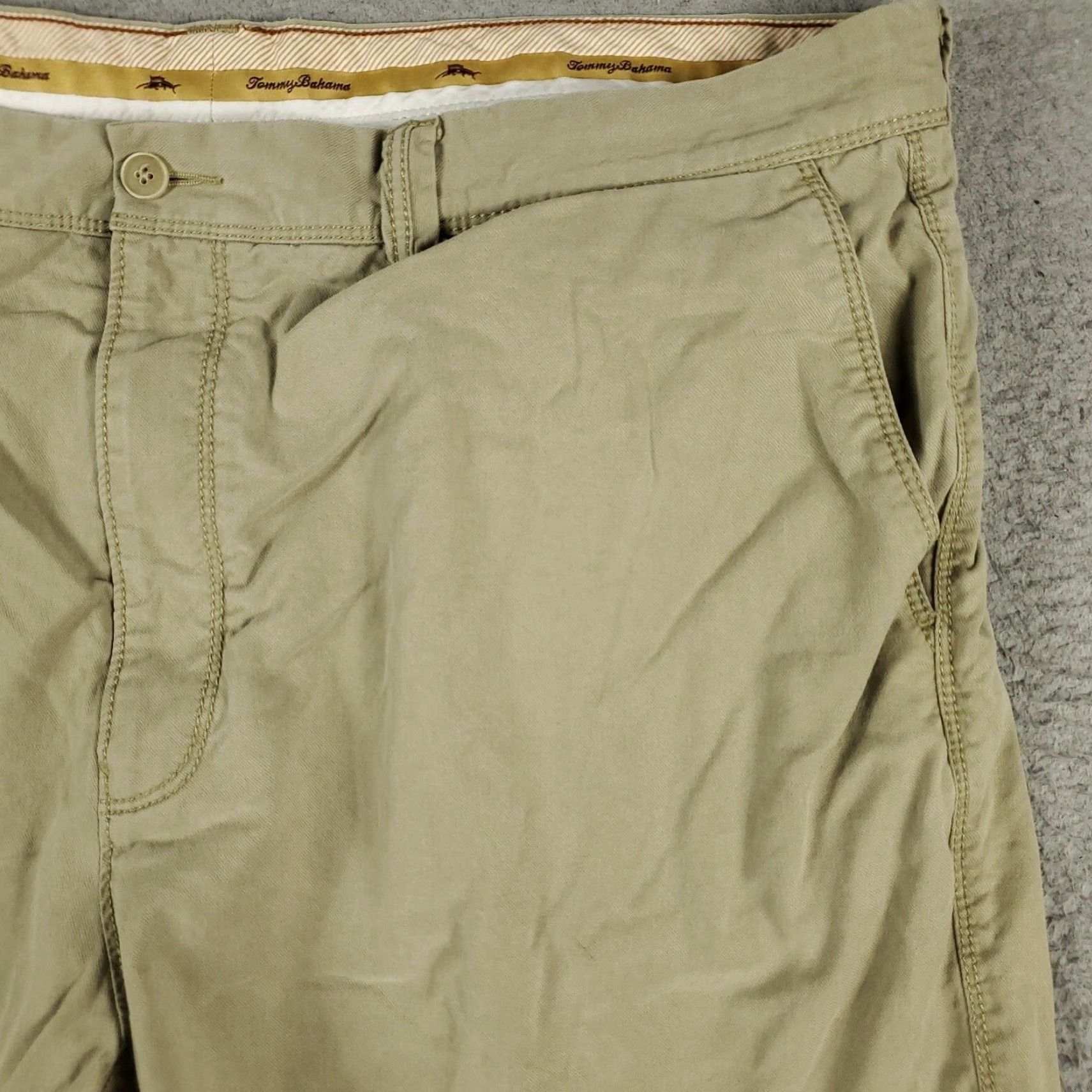 Tommy Bahama VINTAGE Tommy Bahama Shorts Mens Size 40 Beige Chino Flat Front Cotton Blend Casual Sports Size US 40 / EU 56 - 3 Thumbnail