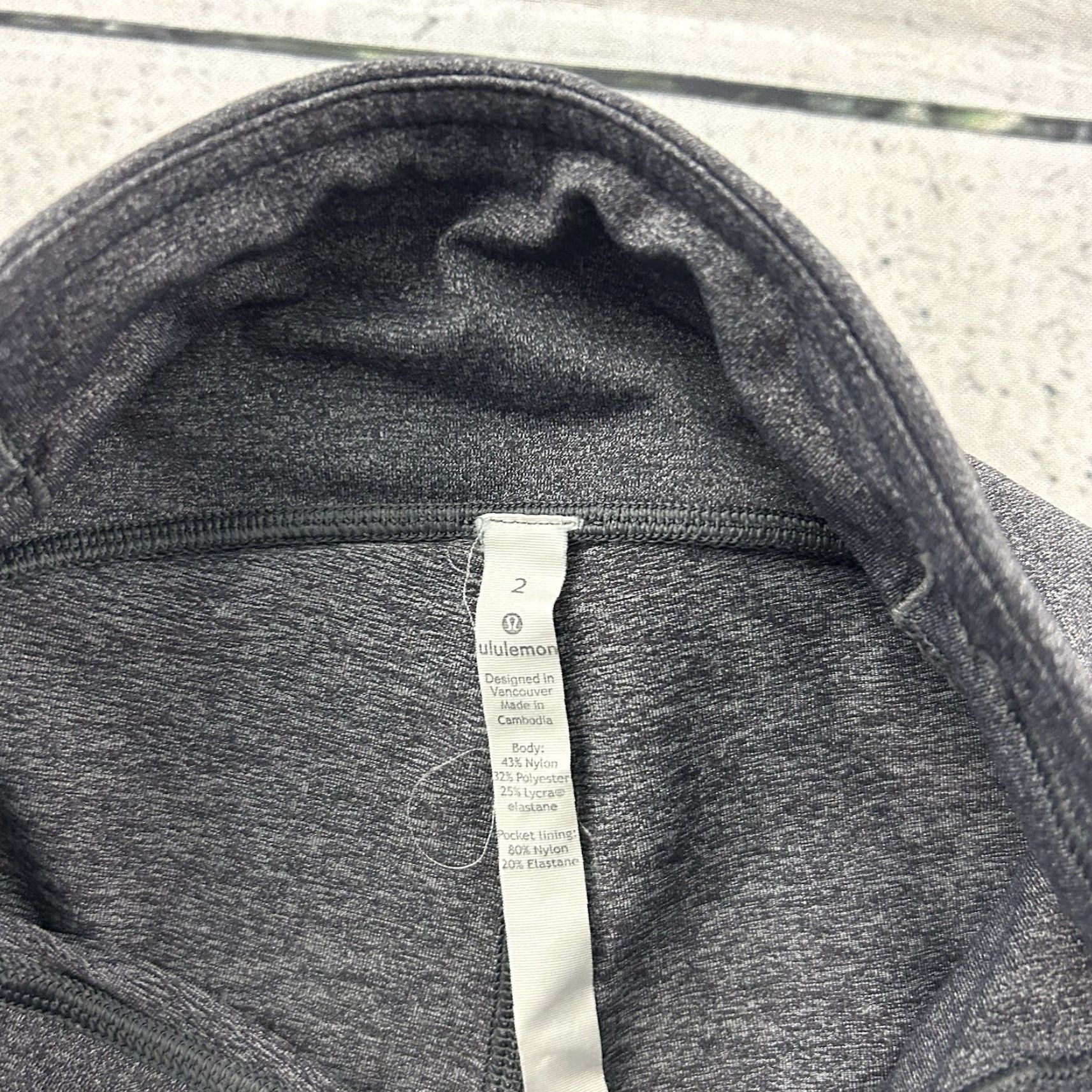 Lululemon Lululemon Align High Rise 28" Athletic Yoga Leggings Women's 2 Gray Pockets Size 26" / US 2 / IT 38 - 4 Thumbnail