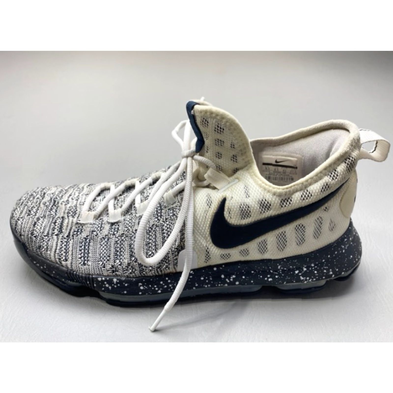 Nike Nike KD 9 Mens Size 9.5 Black/White 2016 Oreo 843392-100 Basketball Sneakers Size US 9 / EU 42 - 7 Thumbnail