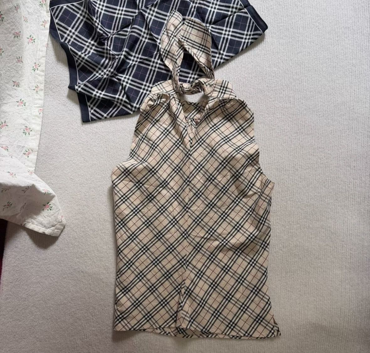 Burberry Burberry Women’s Khaki Check Cotton Top Size XS / US 0-2 / IT 36-38 - 2 Thumbnail