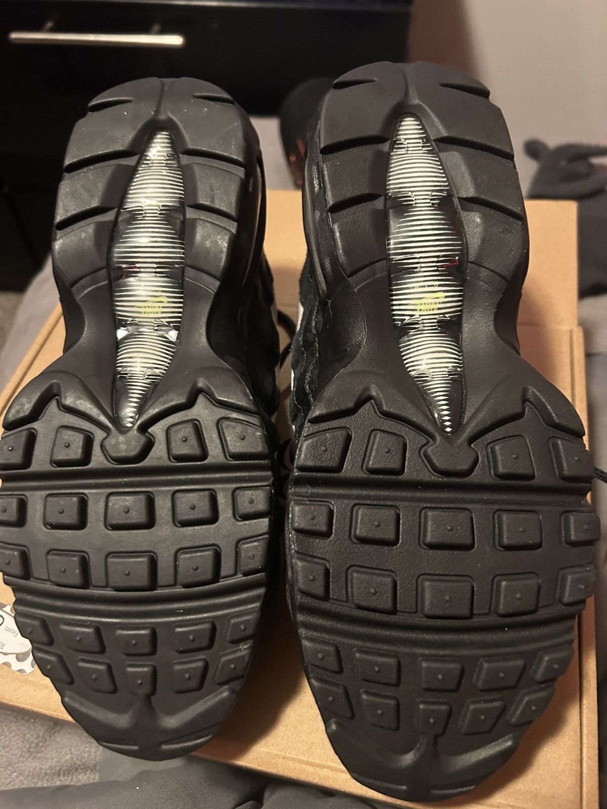Nike Air Max 95 Essential 'Antifreeze' Size US 6 / EU 39 - 5 Thumbnail