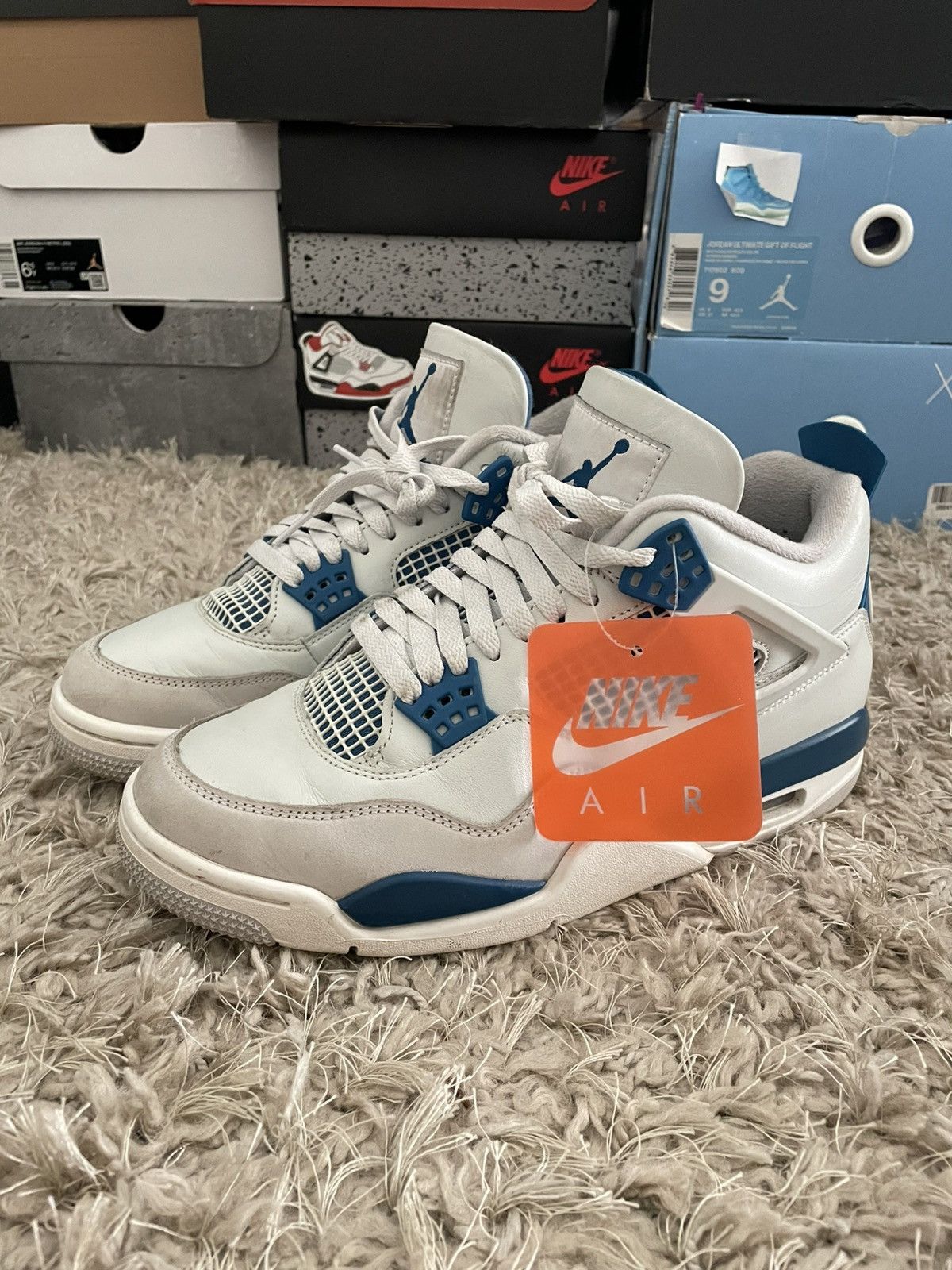 Jordan Brand Jordan 4 Military Blue Size US 8.5 / EU 41-42 - 1 Thumbnail