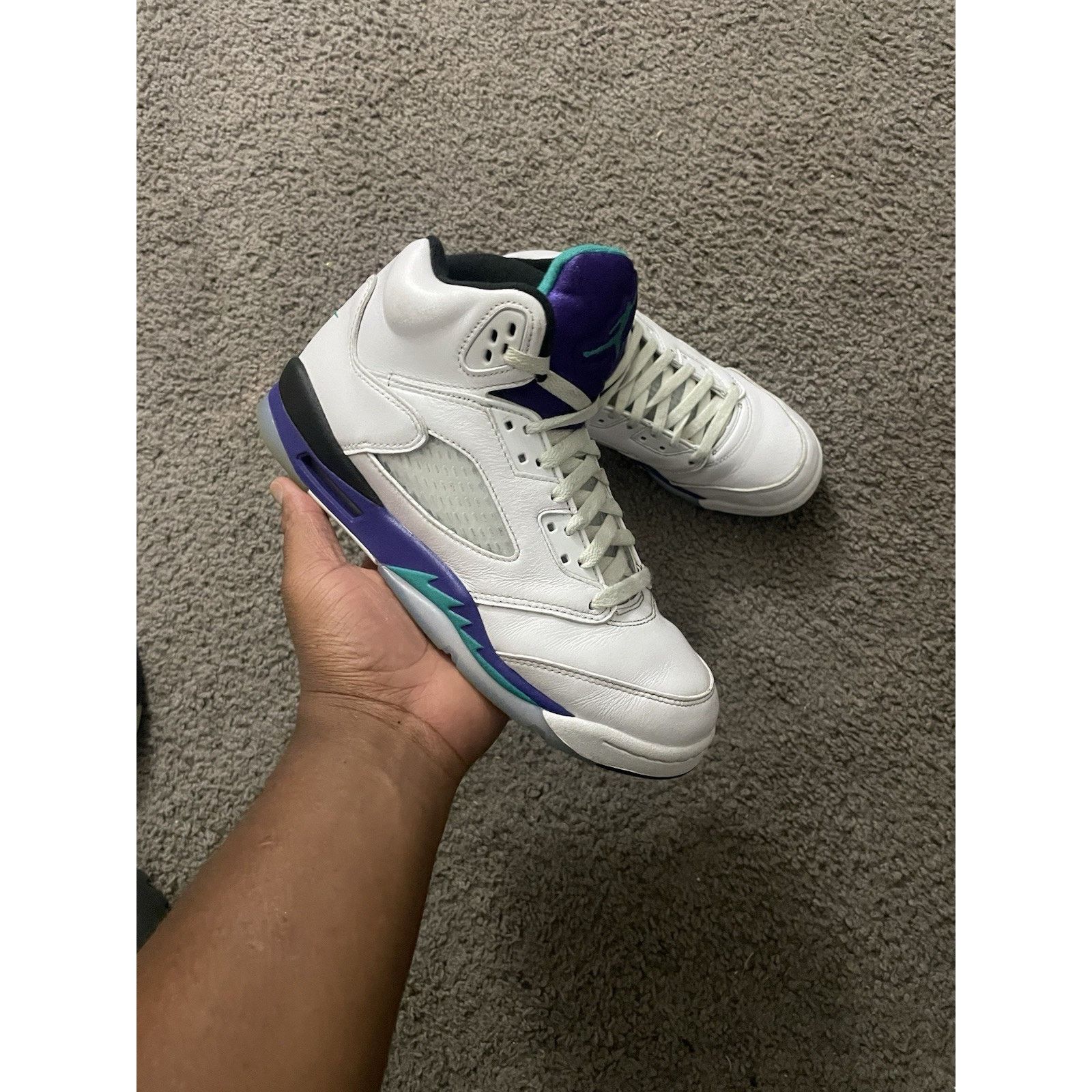 Jordan Brand Size 7y- Air Jordan 5 Retro Grape 2025 GS Fresh Prince Of Be Size US 7 / IT 37 - 1 Thumbnail