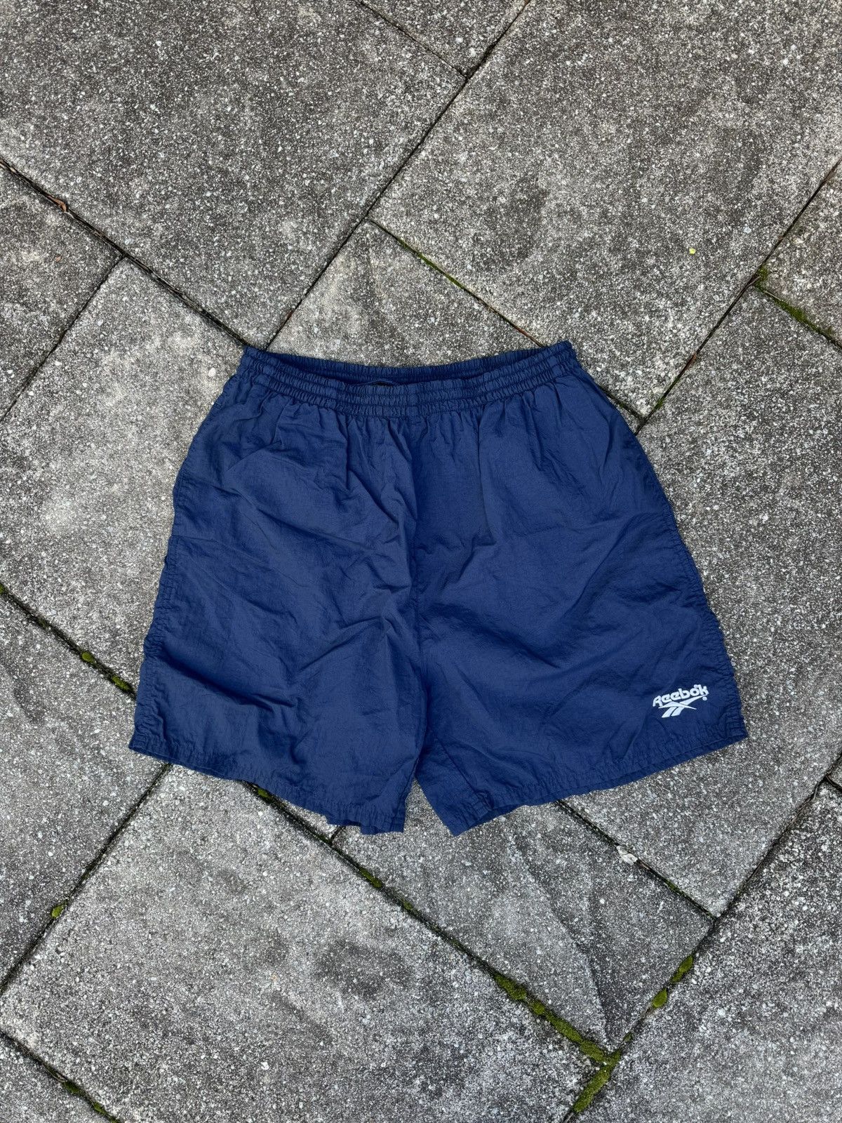 Reebok Vintage Reebok Essential Baggy Track Shorts Size US 30 / EU 46 - 1 Thumbnail