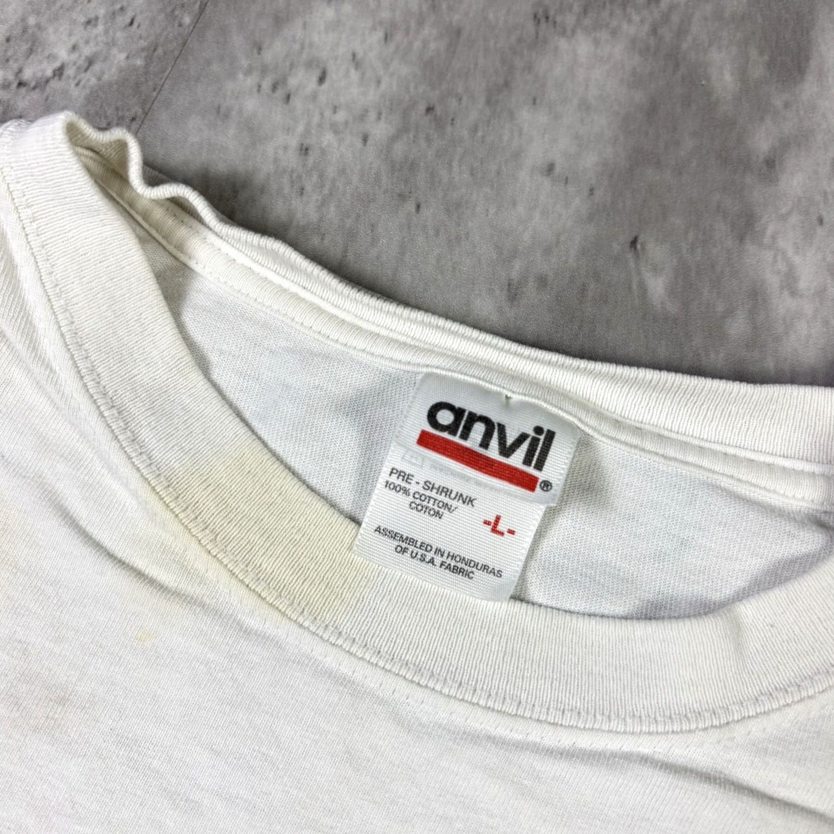 Anvil VINTAGE Chilli Peppers T Shirt Outer Banks Adult L 90s White Cotton Anvil Crew Neck Short Sleeve Men Mens Size US L / EU 52-54 / 3 - 3 Thumbnail