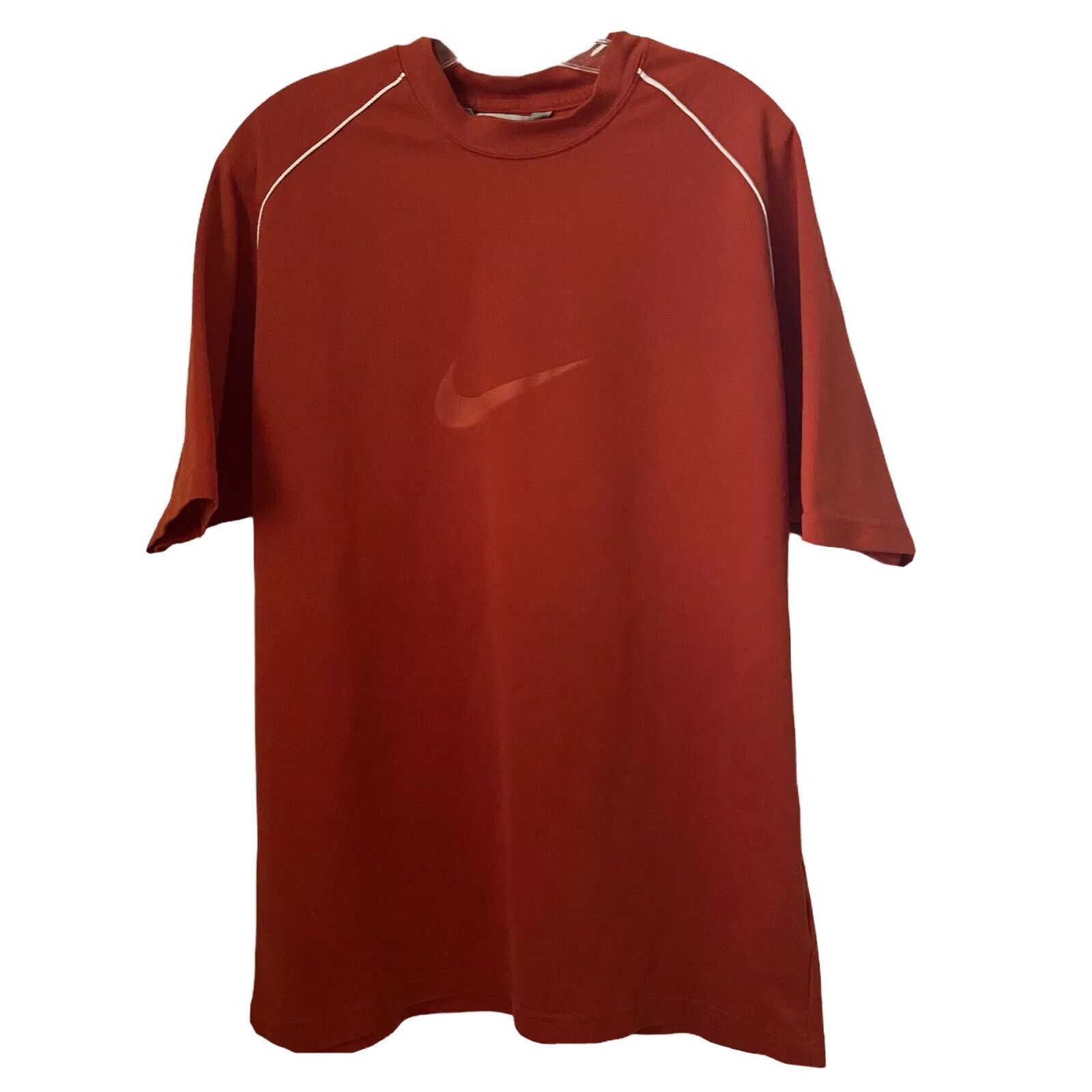 Nike Nike Shirt Orange Activewear Crew Neck Center Swoosh Casual Size US L / EU 52-54 / 3 - 1 Thumbnail