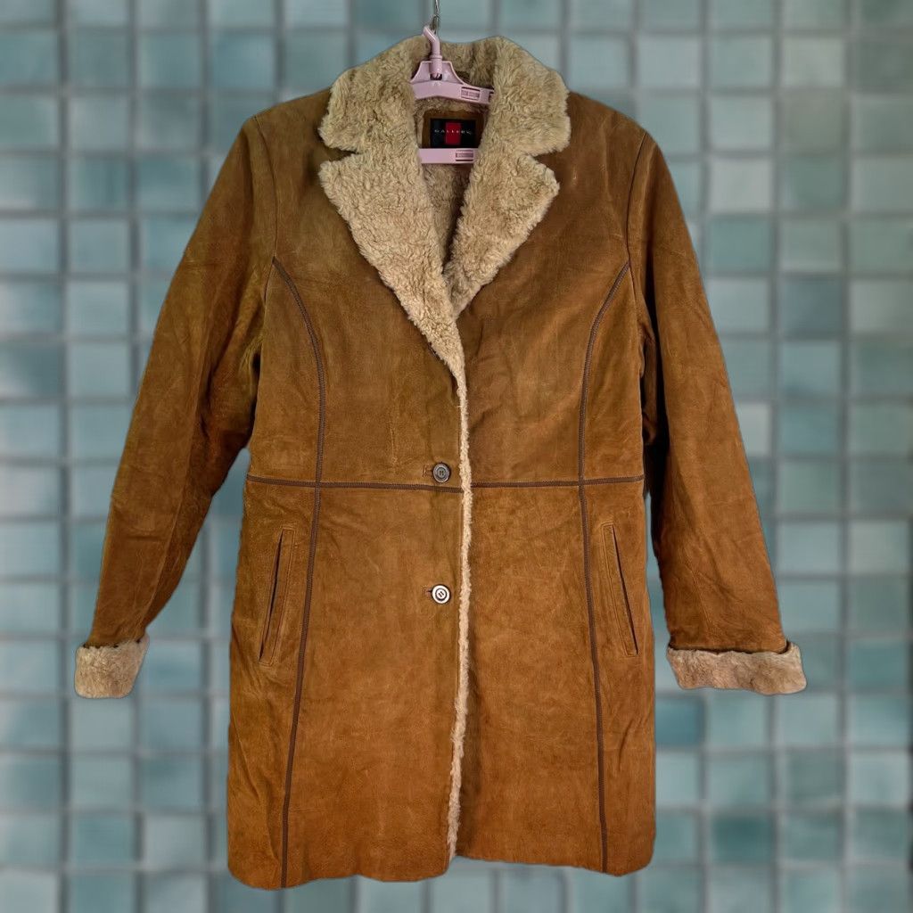 Vintage VTG Gallery Vintage Suede Leather Jacket Women’s Brown Size M Faux Fur Trim Size M / US 6-8 / IT 42-44 - 1 Thumbnail