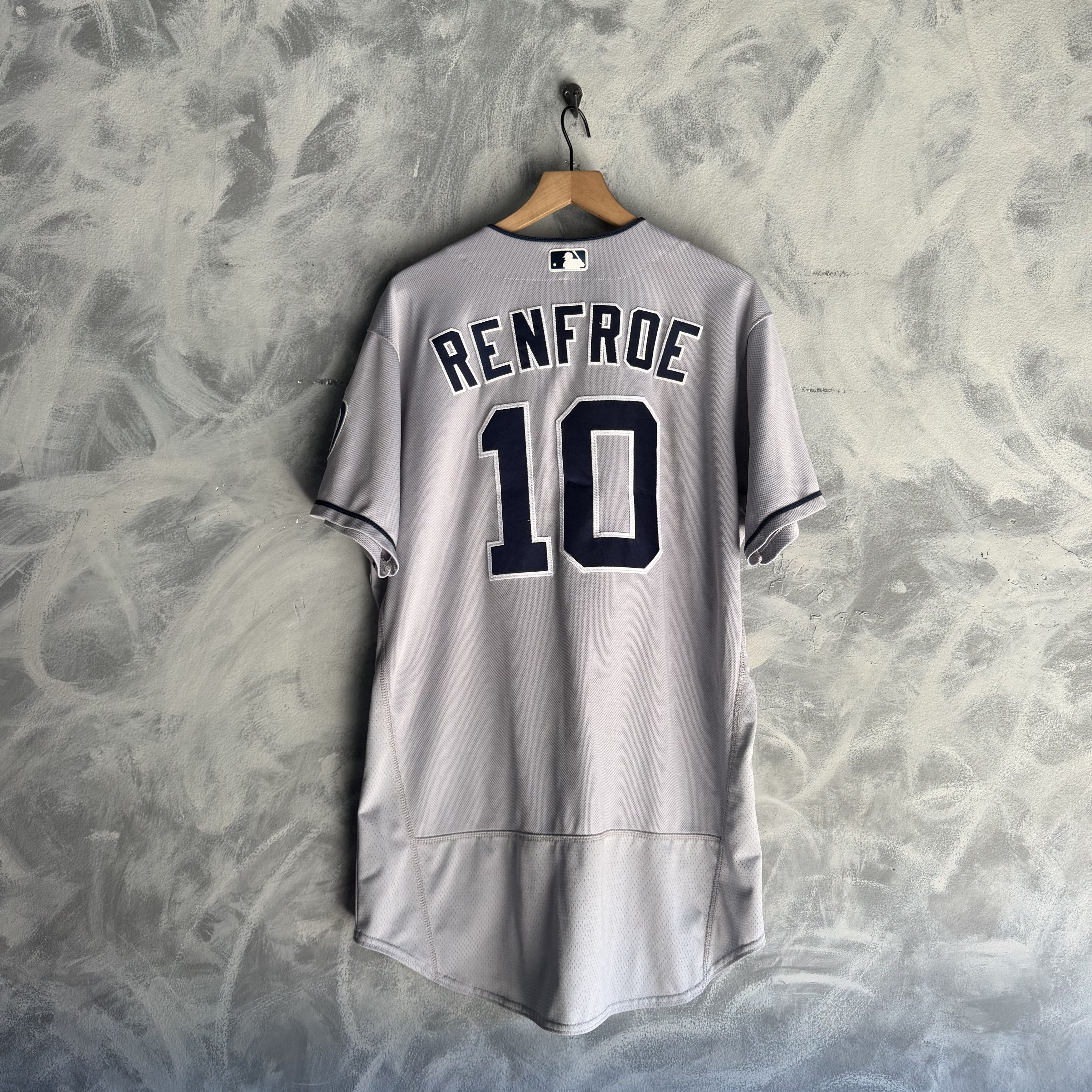 Majestic San Diego Padres Hunter Renfroe #10 Majestic Flex Base Size US XL / EU 56 / 4 - 6 Thumbnail