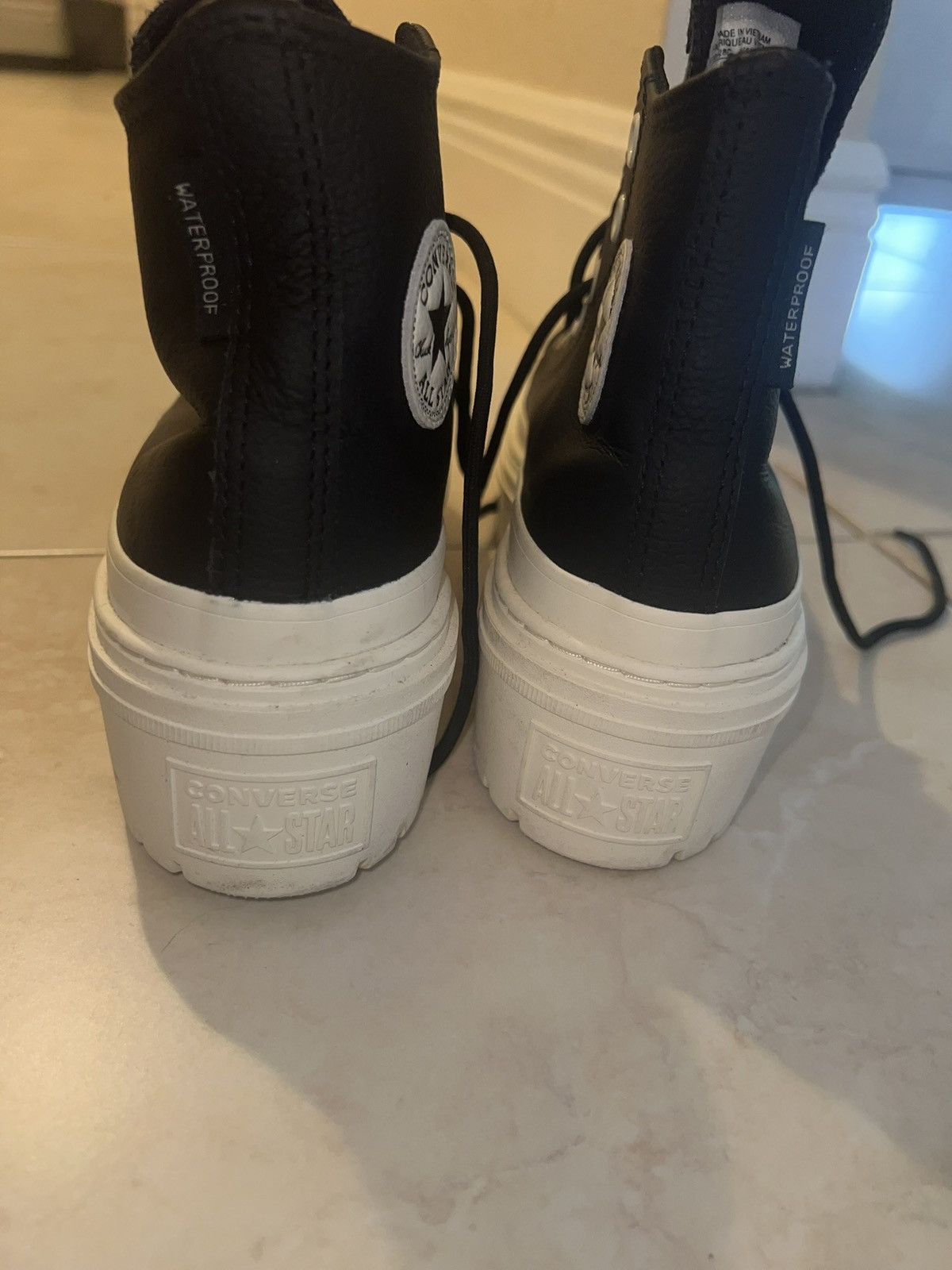 Converse Black Lugged Platform Leather Water-Resistant Converse Size US 6 / IT 36 - 5 Thumbnail