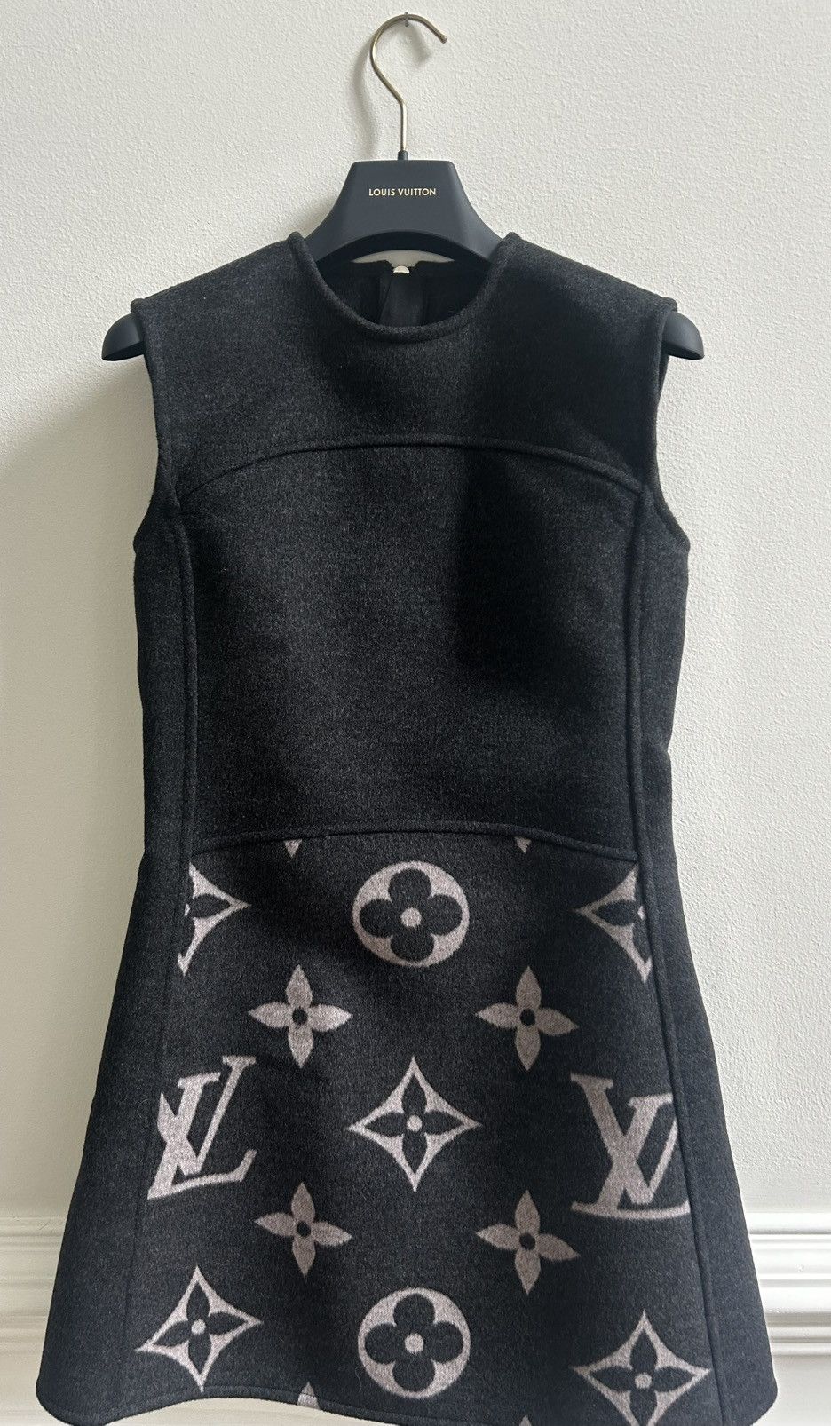 Louis Vuitton Wool A-Line Dress Size: 34
