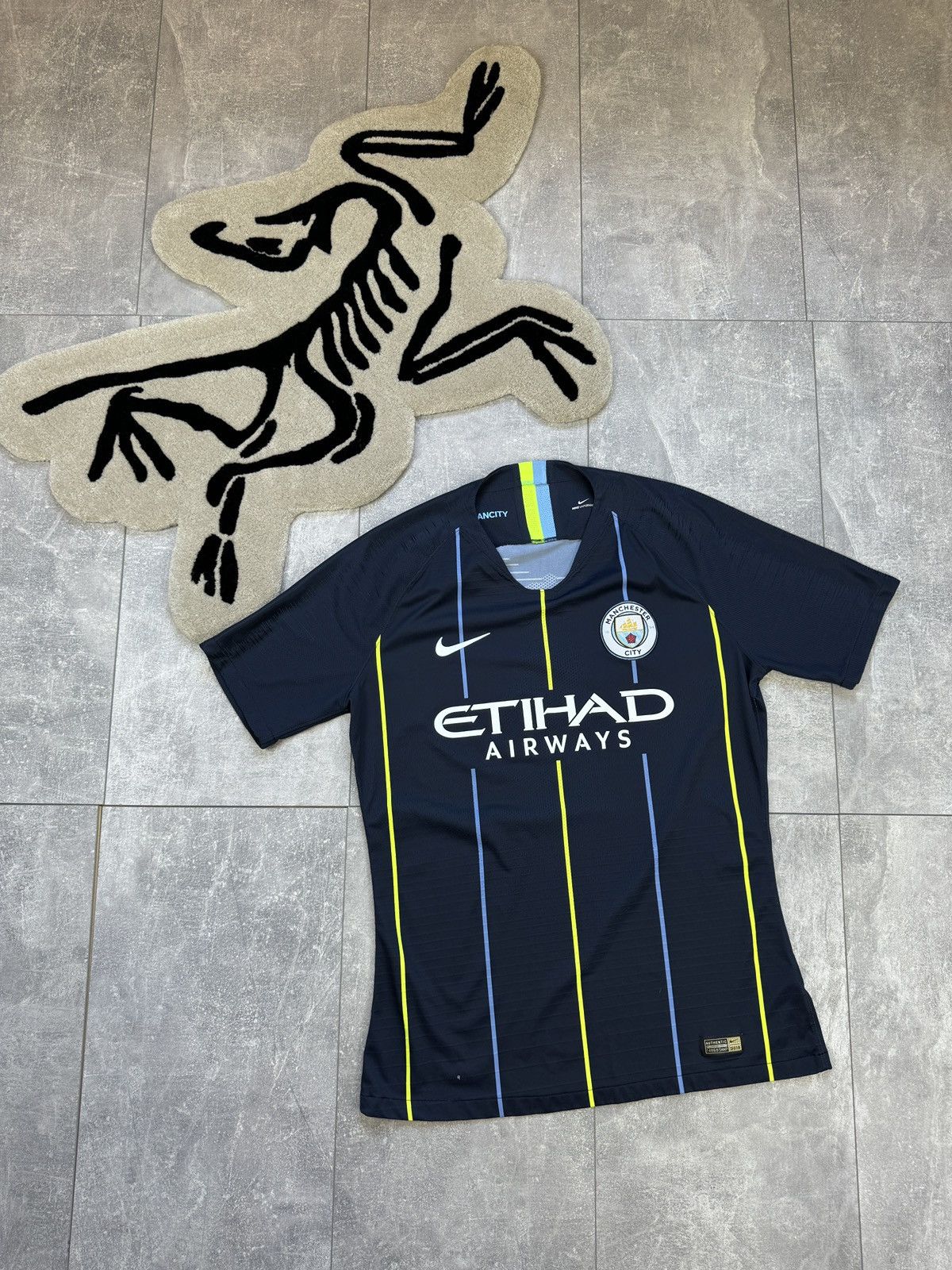 Nike Mens Vintage Nike Manchester City FC T shirt tee jersey Grailed