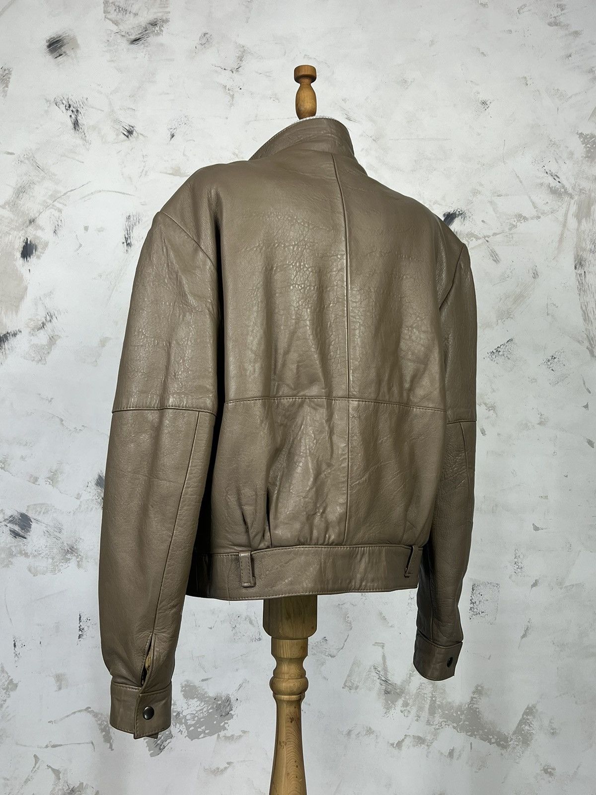 Vintage Vintage Leather Bomber Jacket Size M - L Size M / US 6-8 / IT 42-44 - 3 Thumbnail
