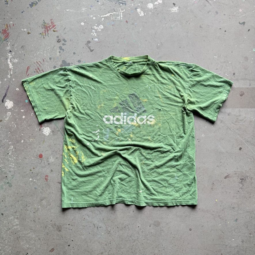 Adidas × Vintage Vintage Thrashed Adidas Tee Size US XL / EU 56 / 4 - 1 Thumbnail