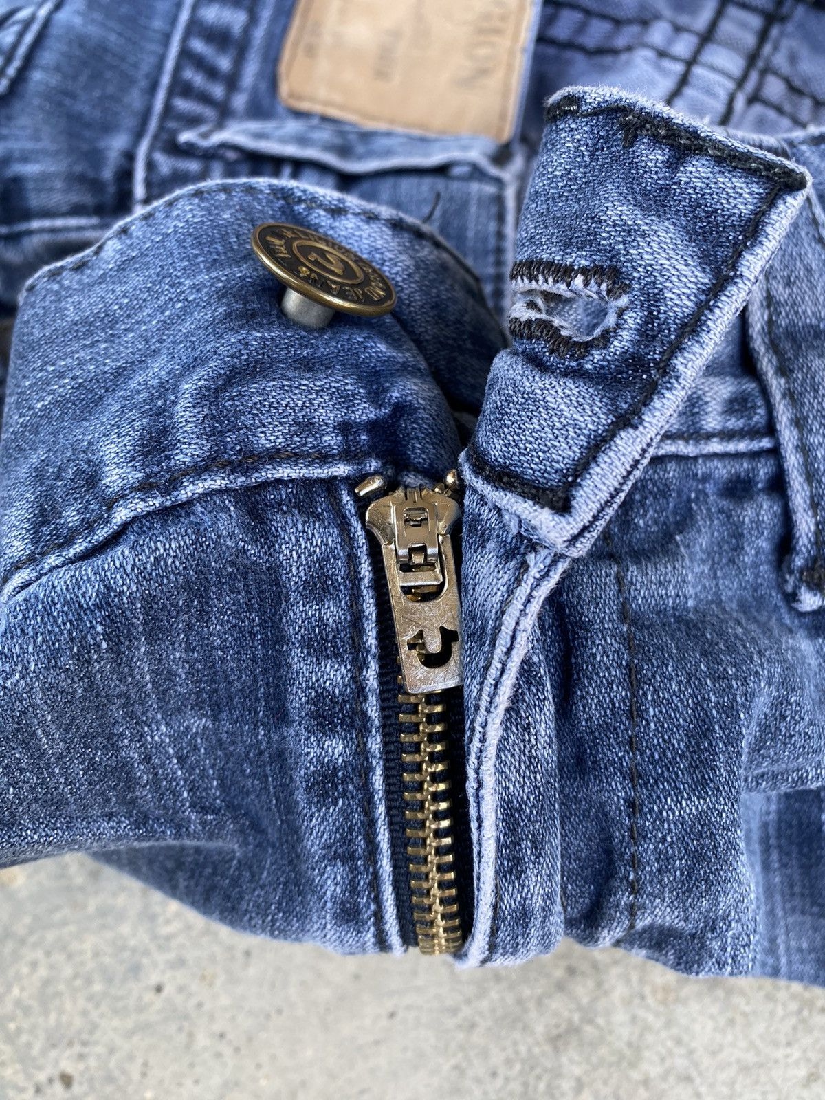 True Religion Vintage True Religion Distressed Denim Pants Size US 35 - 15 Thumbnail