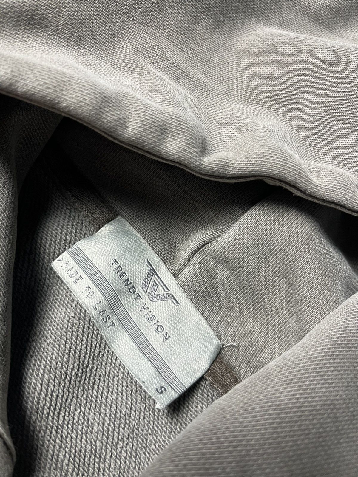 Trendt Vision Trendt Vision Graphite Oversized Hoodie Crop Size US S / EU 44-46 / 1 - 4 Thumbnail