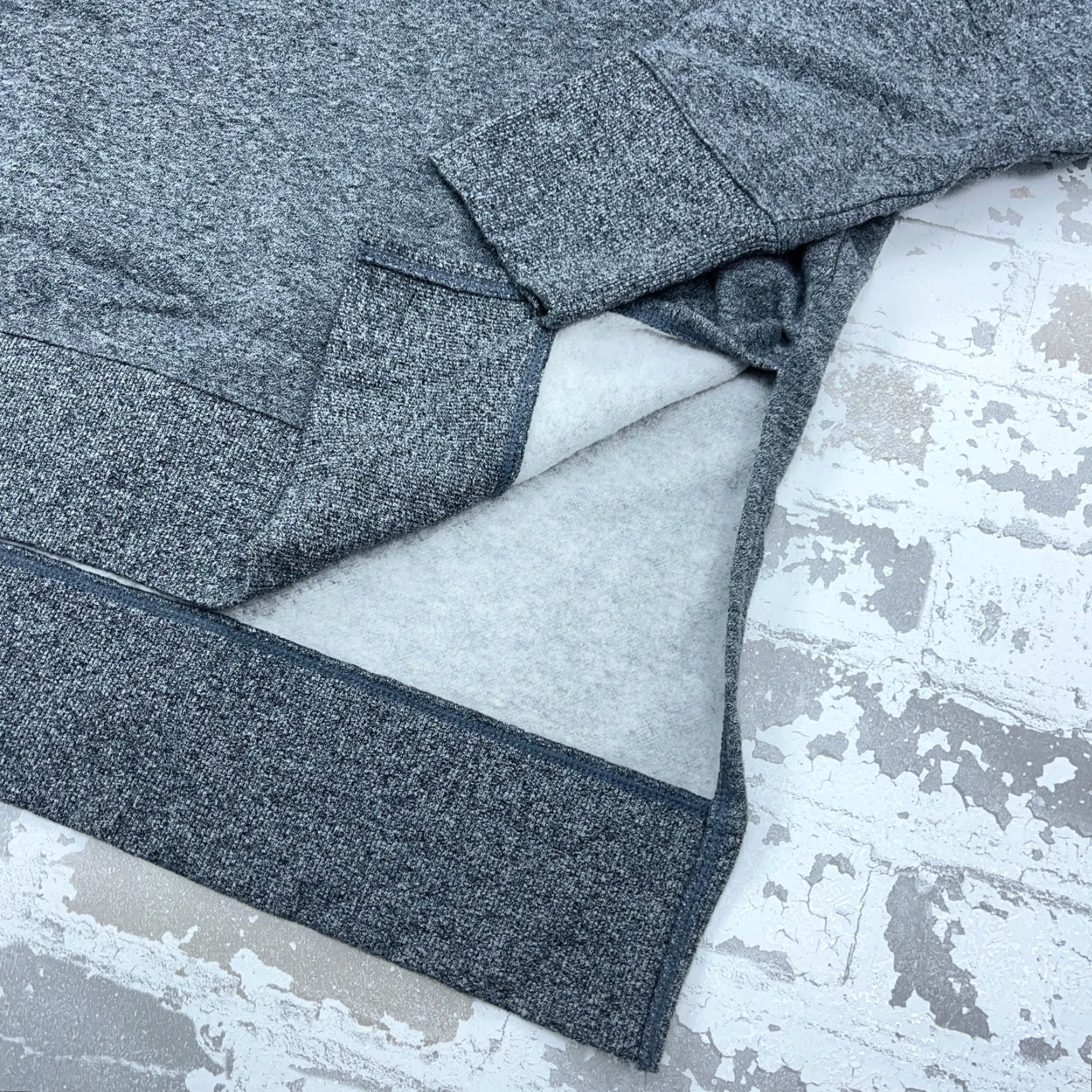Calvin Klein Calvin Klein Sweatshirt Women L Gray Pullover Turtle Neck Activewear Logo Classic Size L / US 10 / IT 46 - 2 Thumbnail