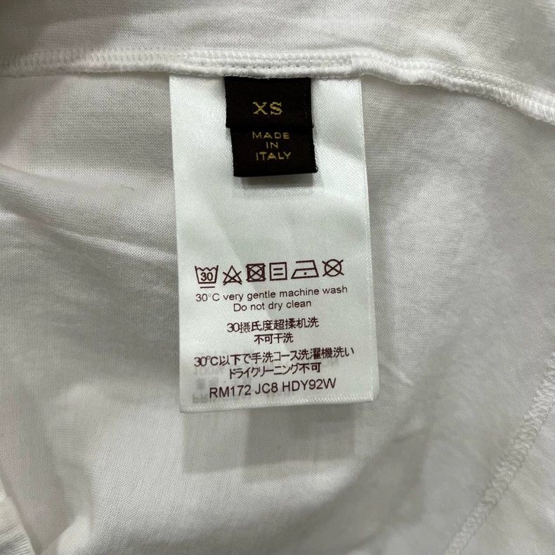 Louis Vuitton Louis Vuitton Co-branded T-shirt and short sleeves Size US XS / EU 42 / 0 - 4 Thumbnail