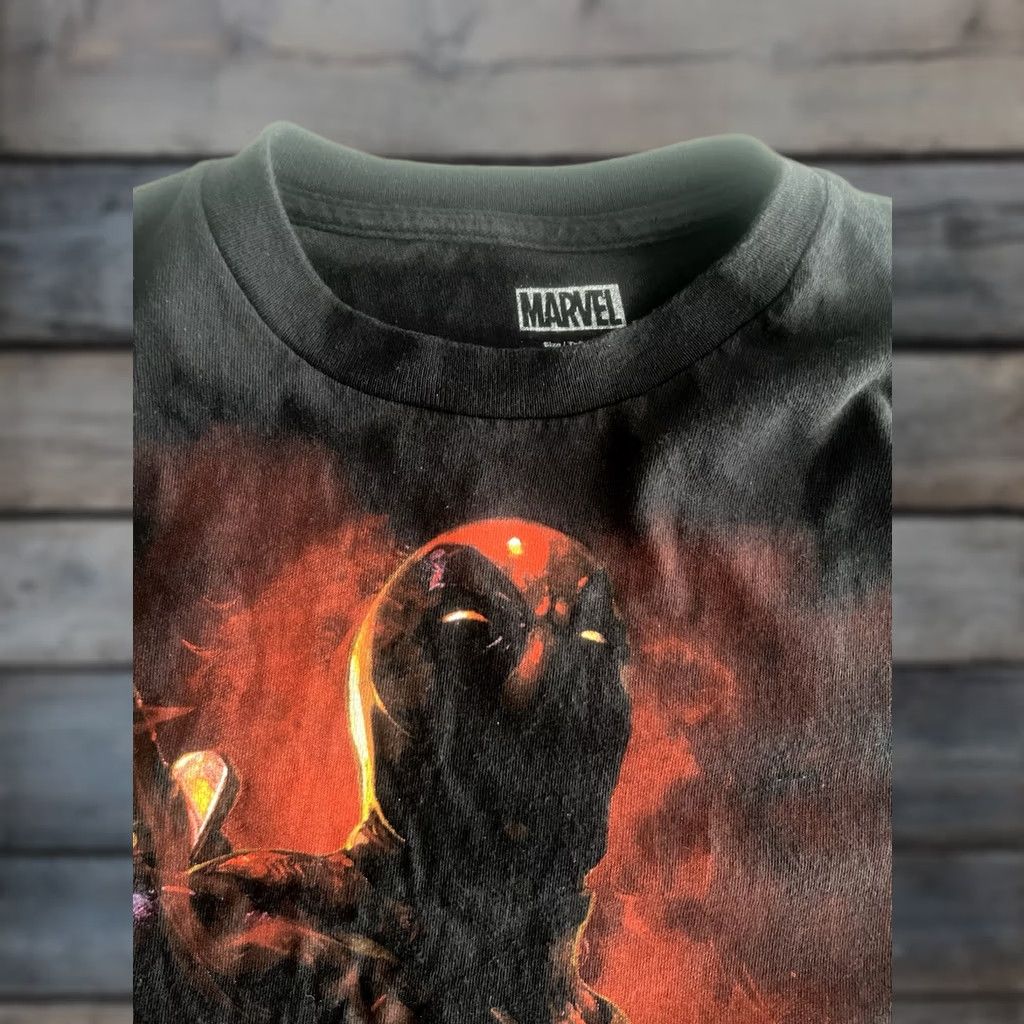 Vintage Men’s Marvel T-Shirt Deadpool Large Black Retro Shirt Mens L Size US L / EU 52-54 / 3 - 1 Thumbnail