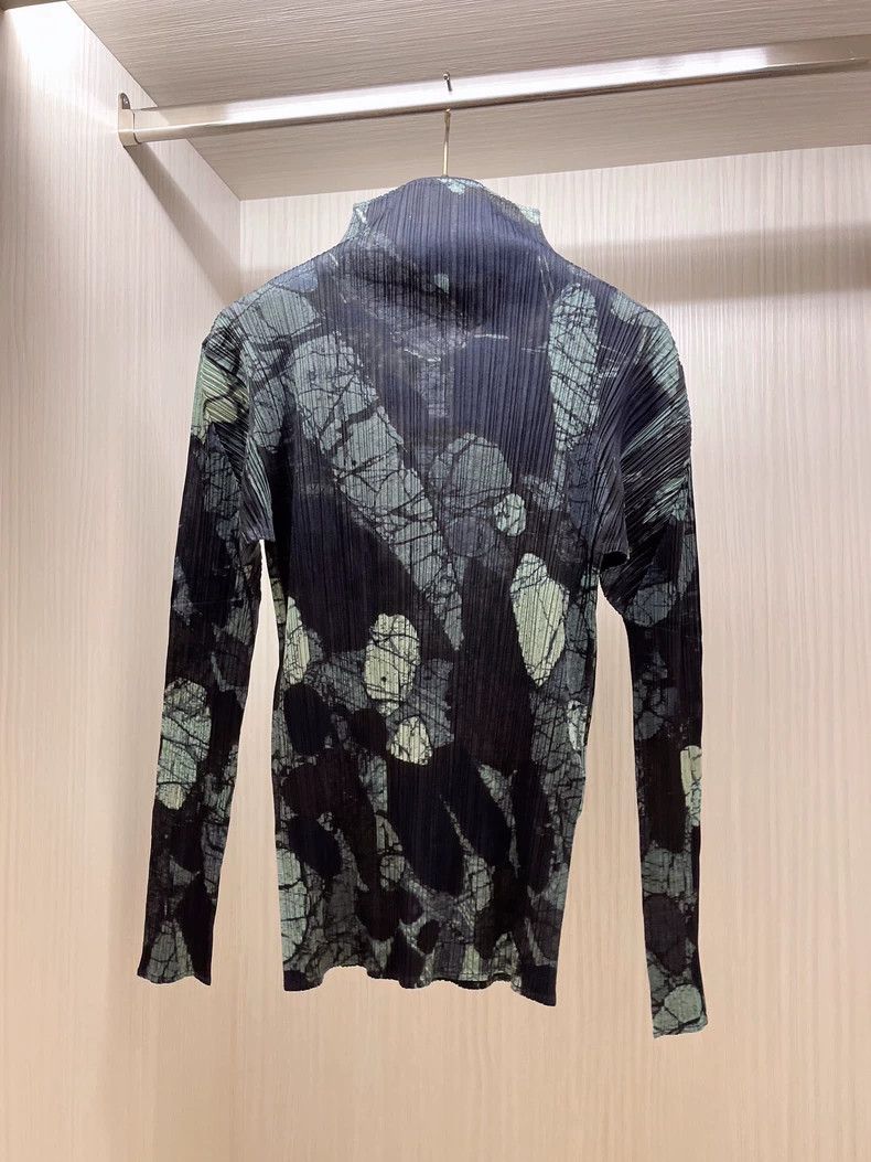 Other Issey Miyake size:3 Leaf marble pattern top Size S / US 4 / IT 40 - 3 Thumbnail