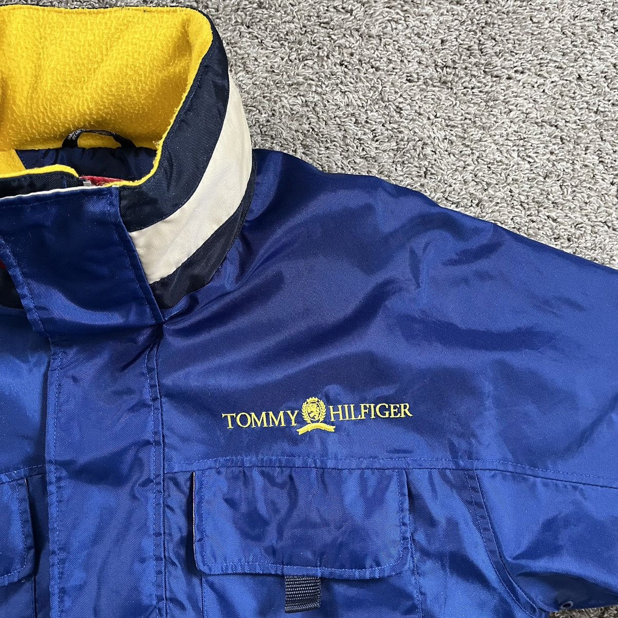 Tommy Hilfiger × Tommy Jeans × Wu-Tang Clan 🔴 Vintage Tommy Hilfiger Jacket Size Large Blue Spell Out Size US L / EU 52-54 / 3 - 7 Thumbnail