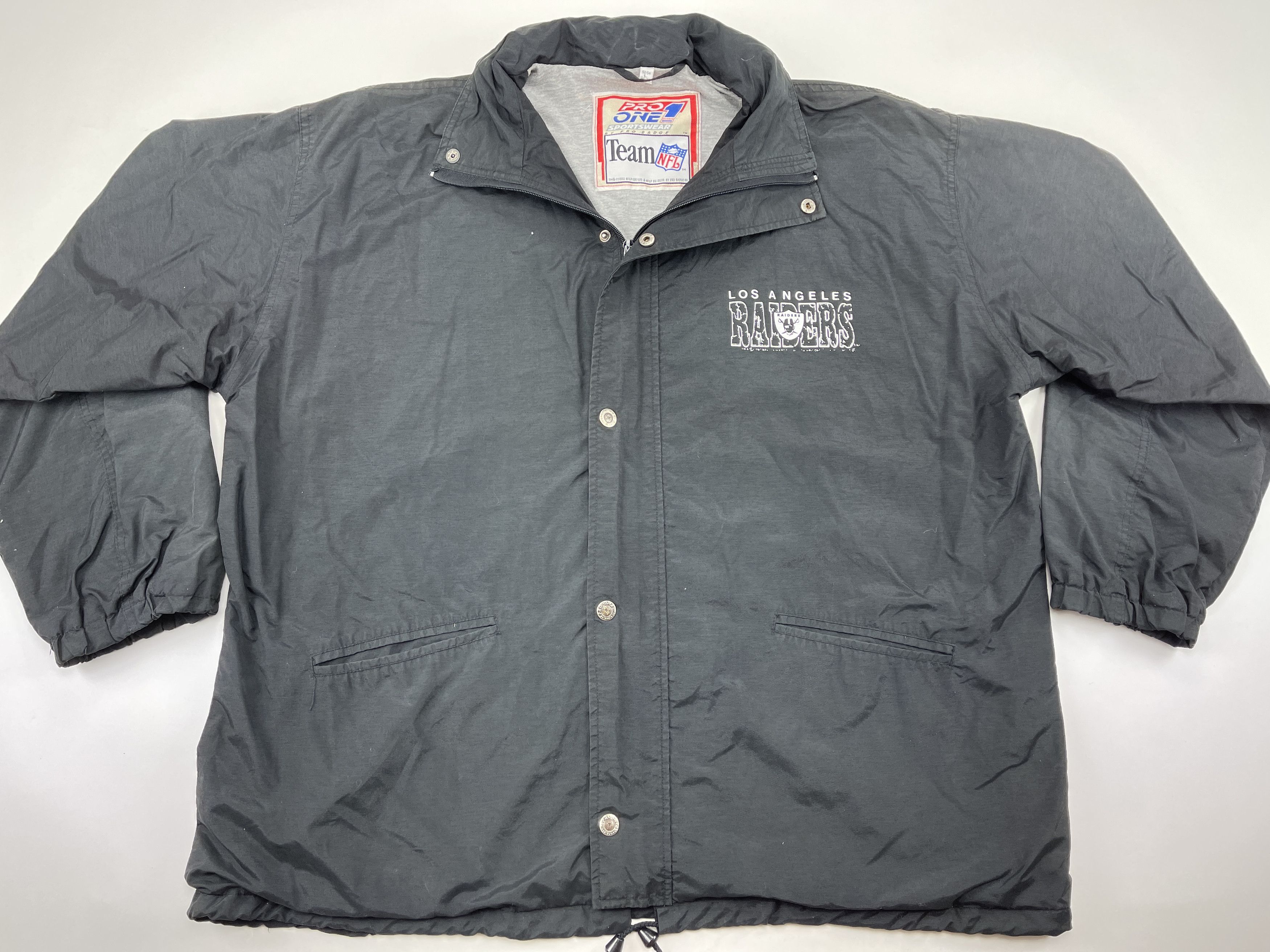 NFL Los Angeles Raiders jacket vintage bomber Oakland Raiders L Size US L / EU 52-54 / 3 - 13 Thumbnail
