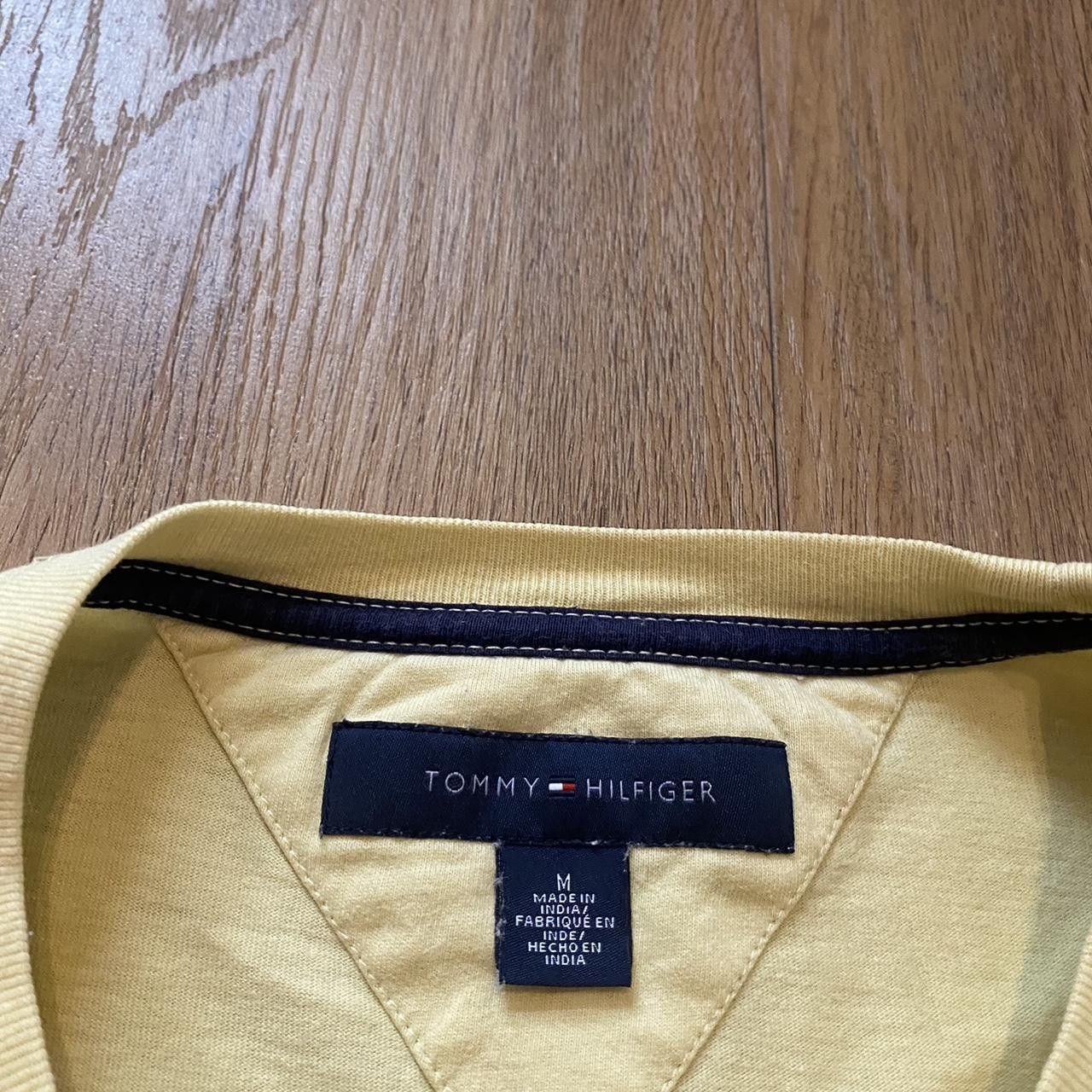 Tommy Hilfiger Tommy Hilfiger yellow and red t shirt Size US M / EU 48-50 / 2 - 5 Thumbnail